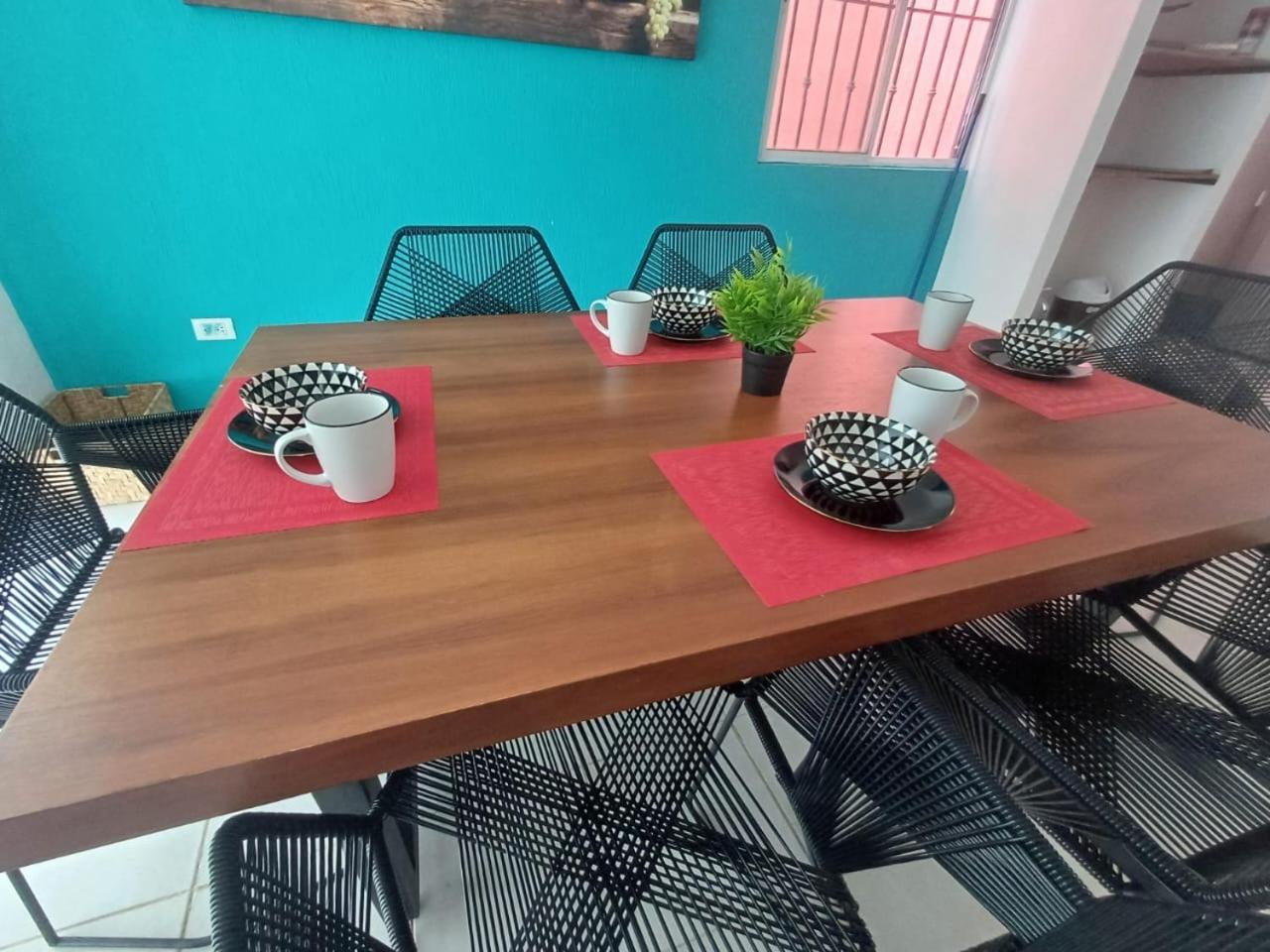 Casa Completa con Piscina Privada 10 min Aeropuerto Ideal para Familias y viajeros, imagen 4