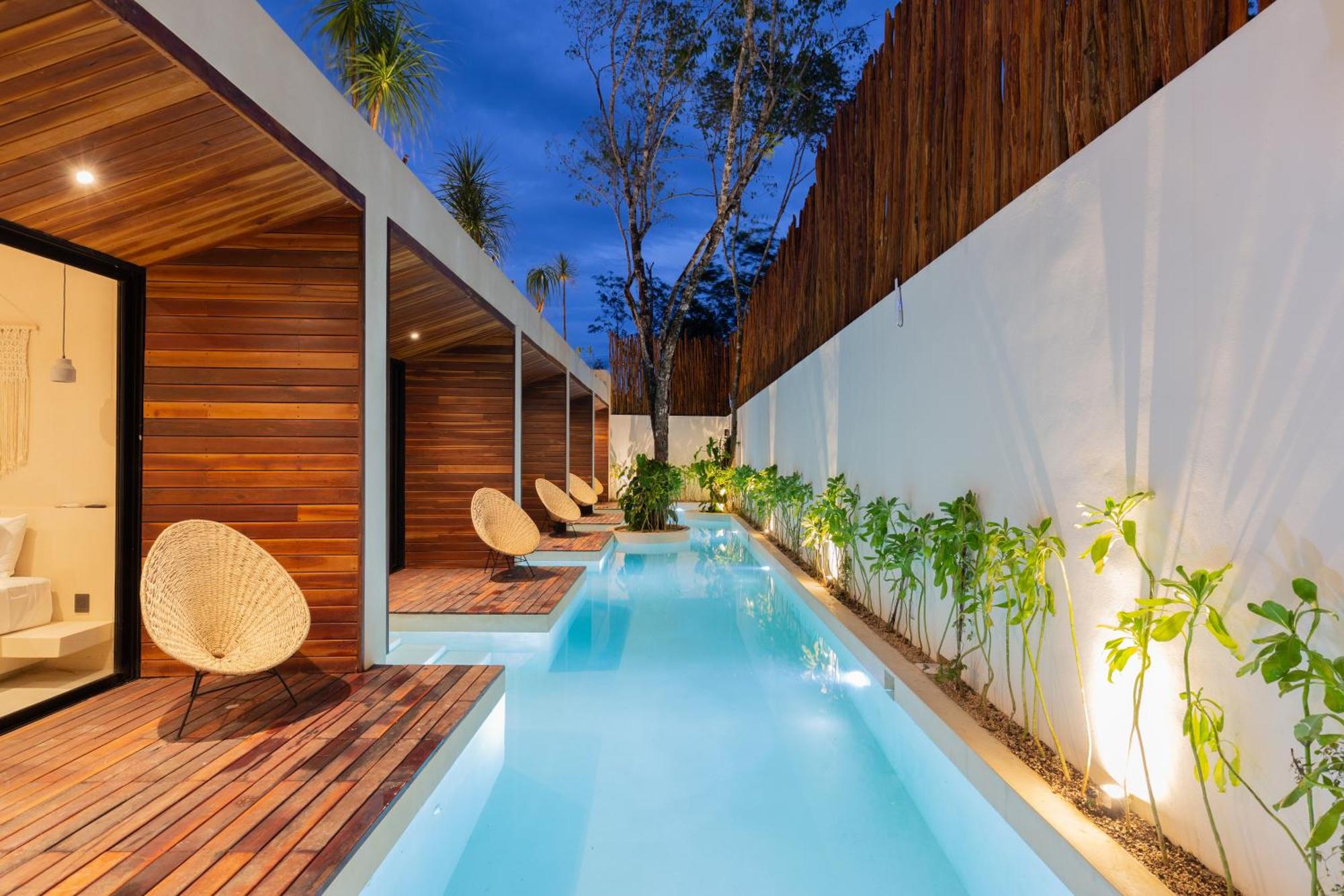 Waterhouse Deluxe Villa Private Pool 10 pax