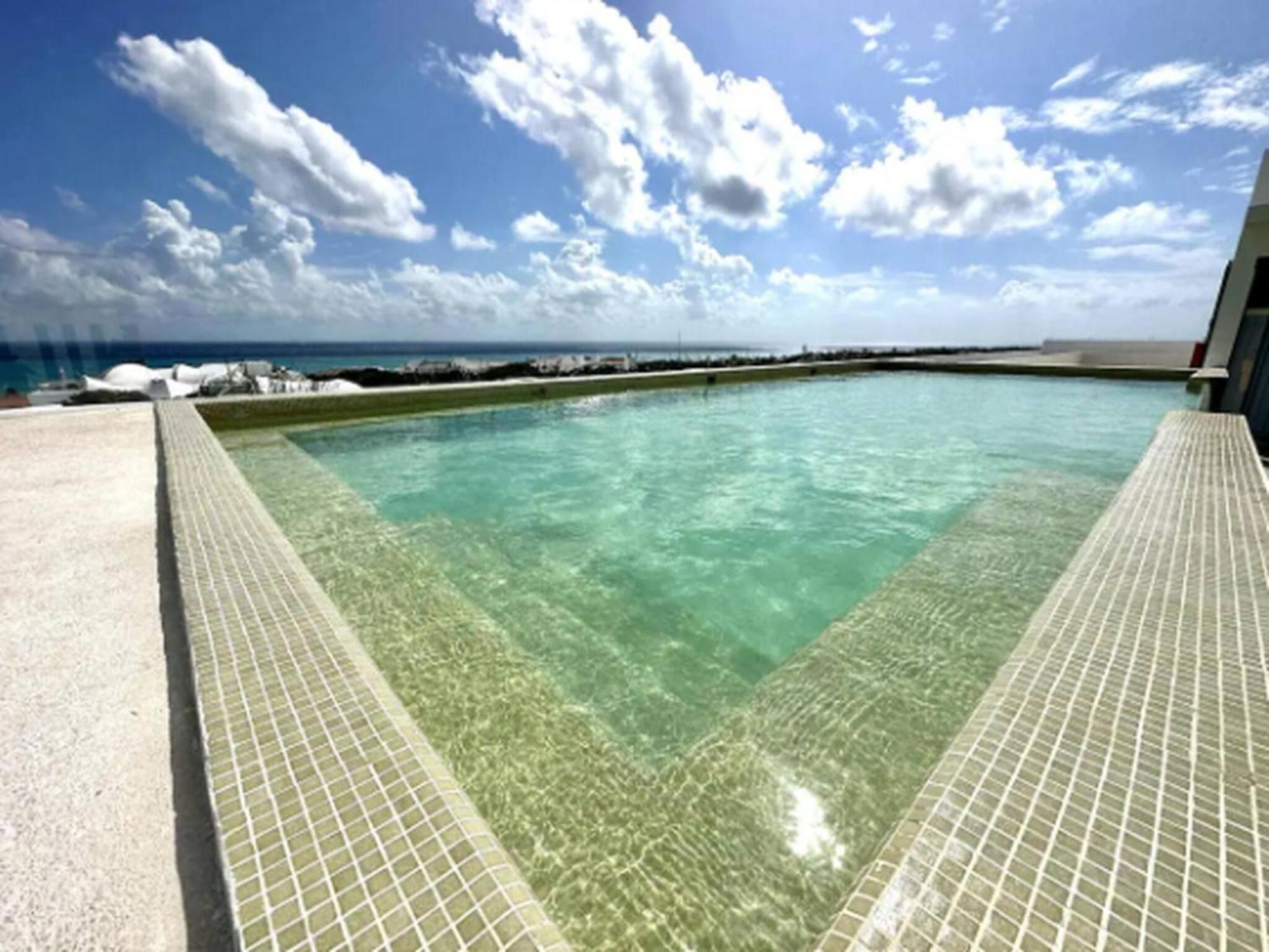 Beautiful Cozy Apartment 313 in PdC Ocean View, foto 12