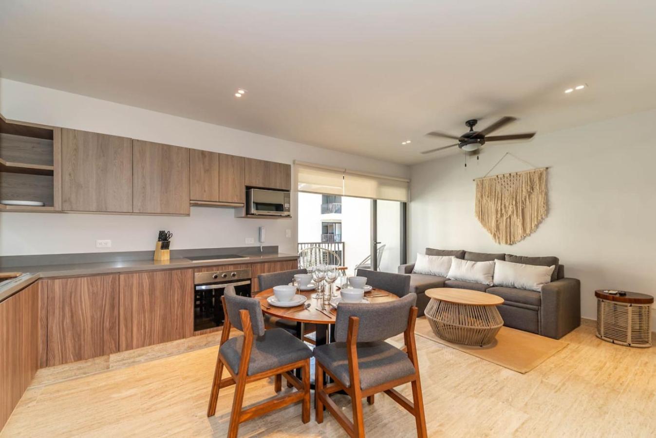 1Bd Suite W Private Balcony and Pool in Aldea Zama, imagen 5