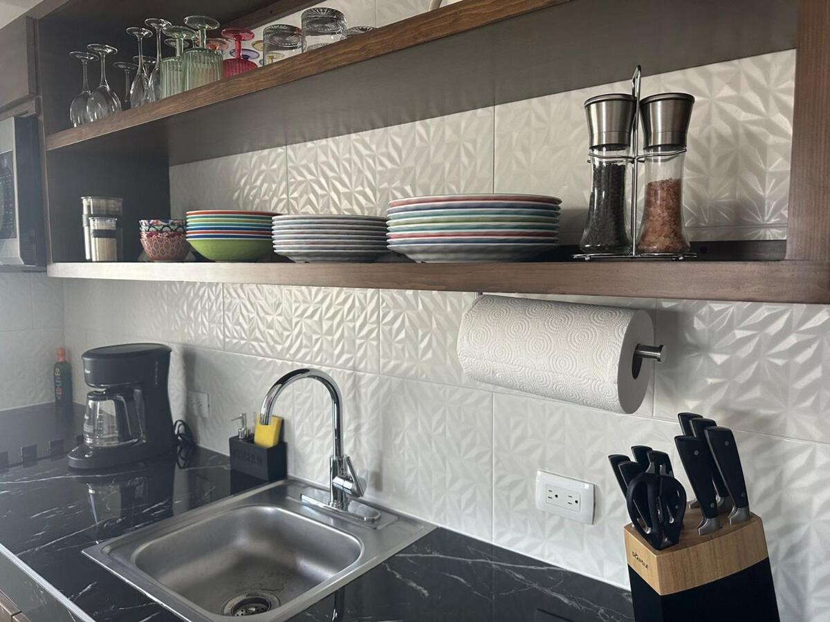 Newly renovated & furnished apartment, foto 13
