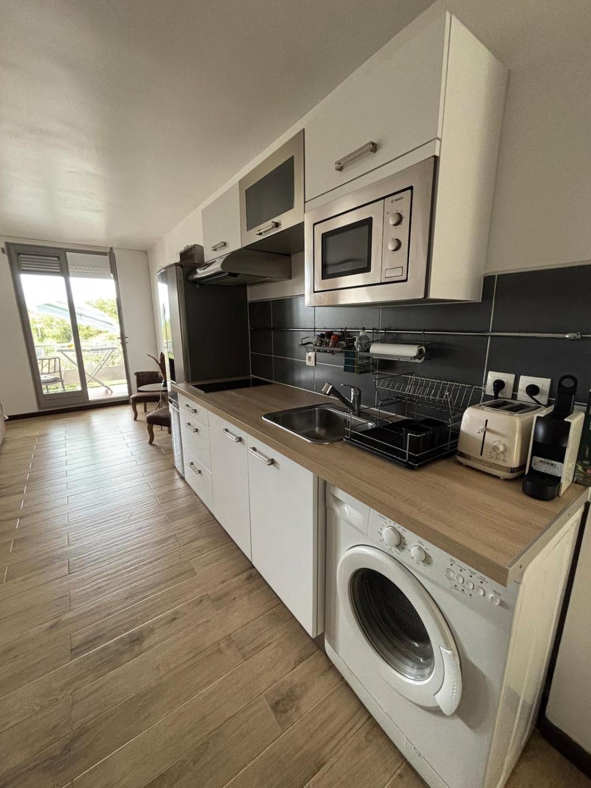 T2 LUXURY - Close to beaches