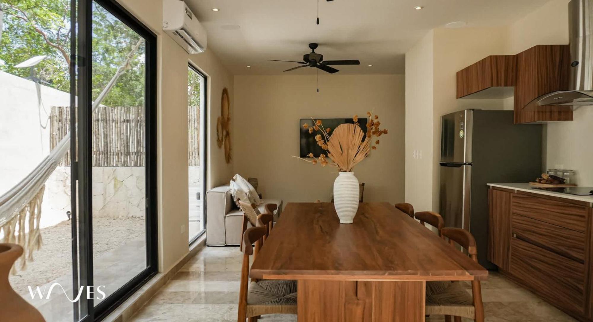 Modern 1BR with Private Pool and Surround Speakers, foto 6