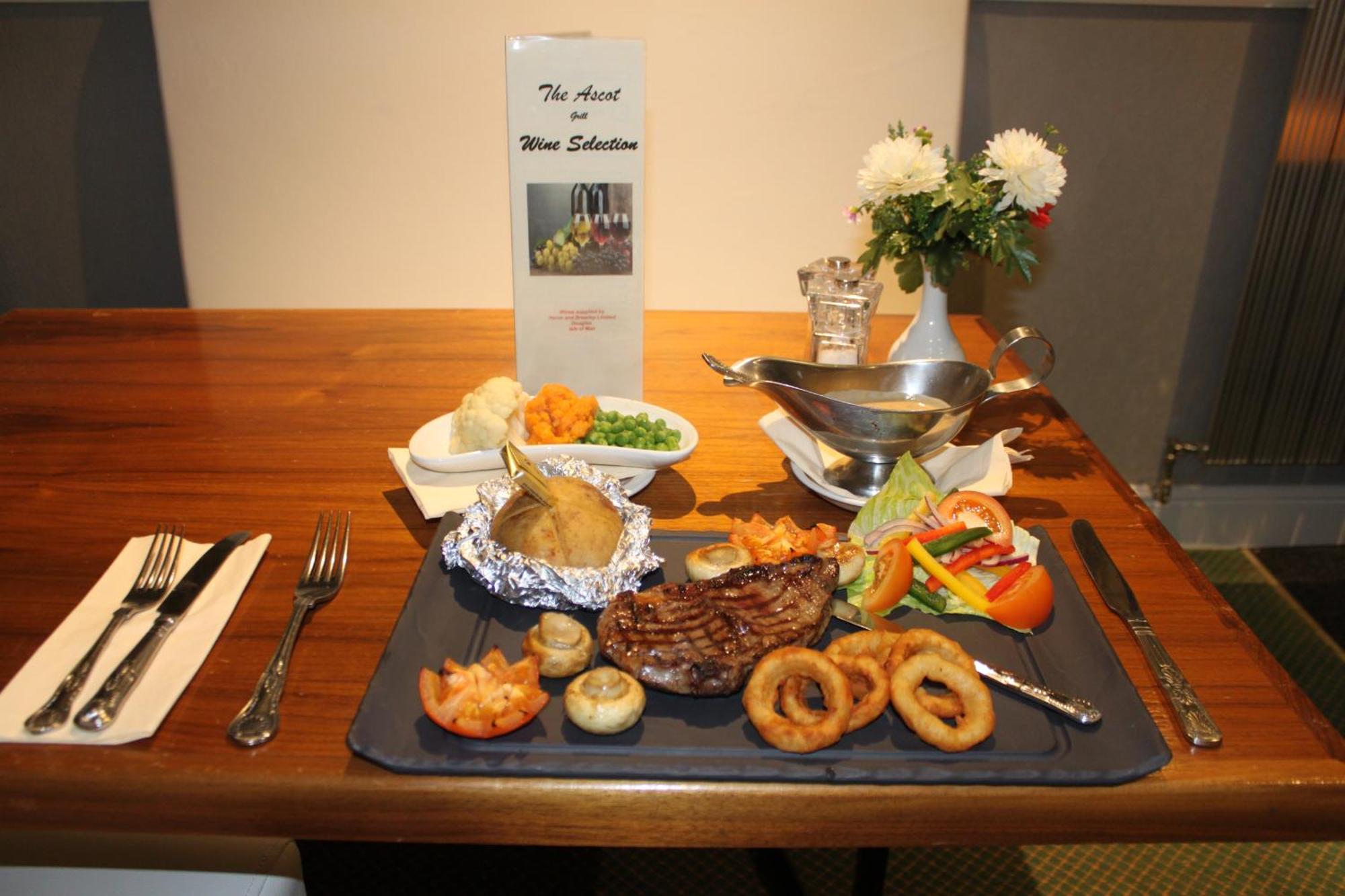Ascot Hotel — photo 2
