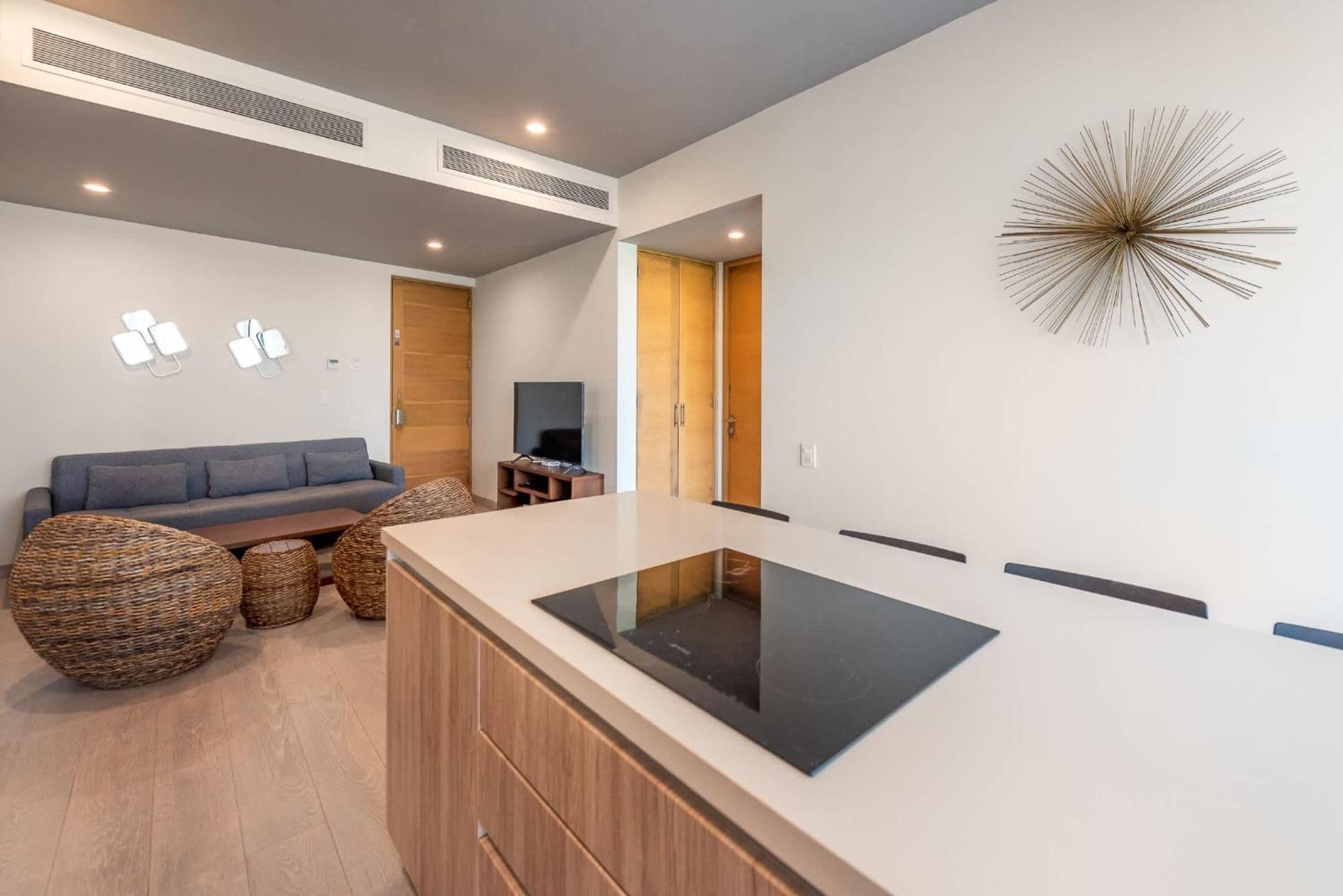Luxury 2BD 2BA Ocean view 200m from beach, foto 7