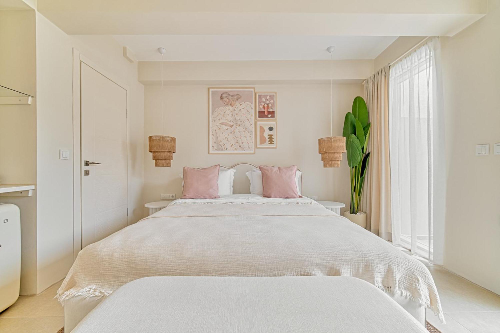 Wake Cup Stay Alacatı