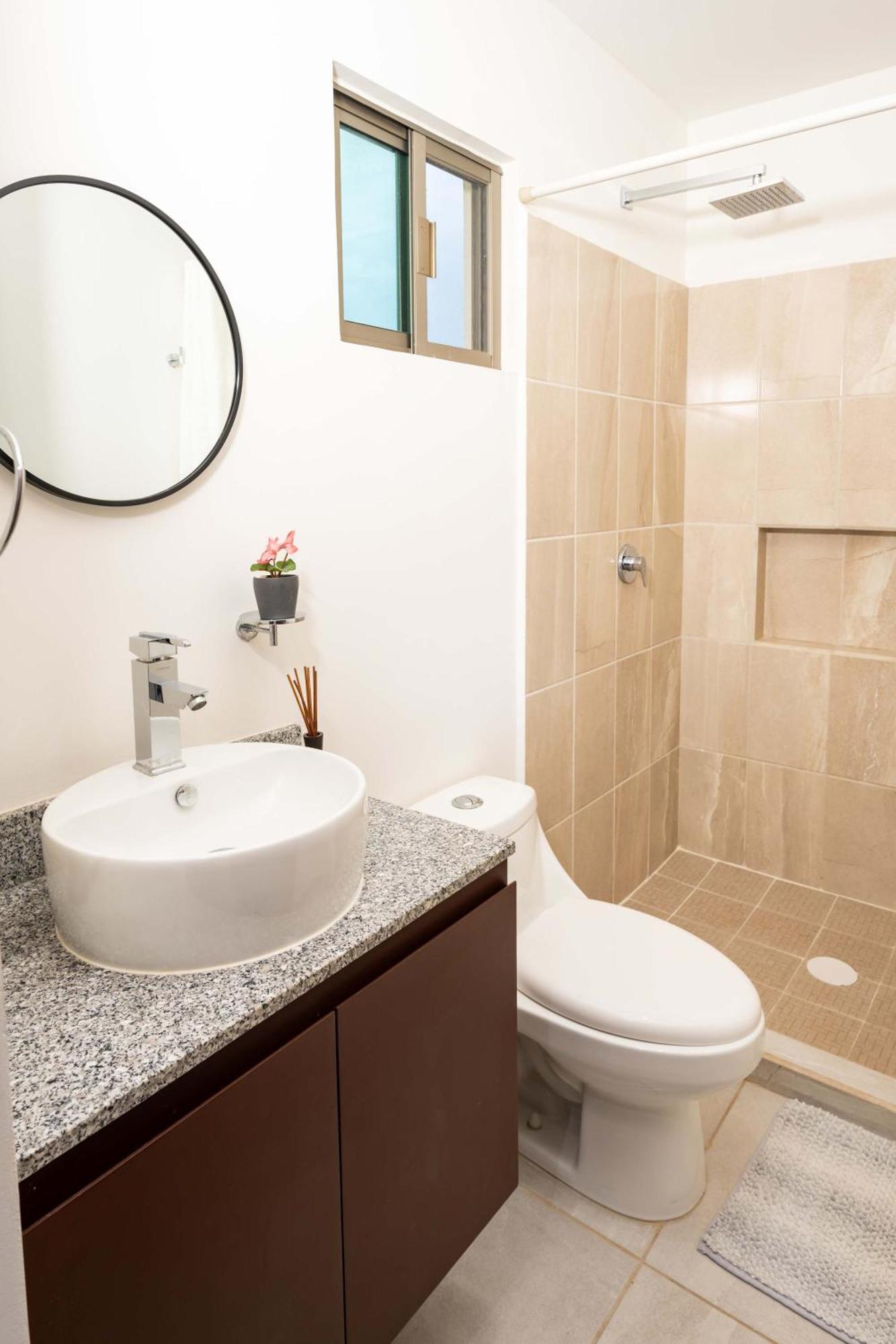 Cozy Apartment with Amazing Amenities