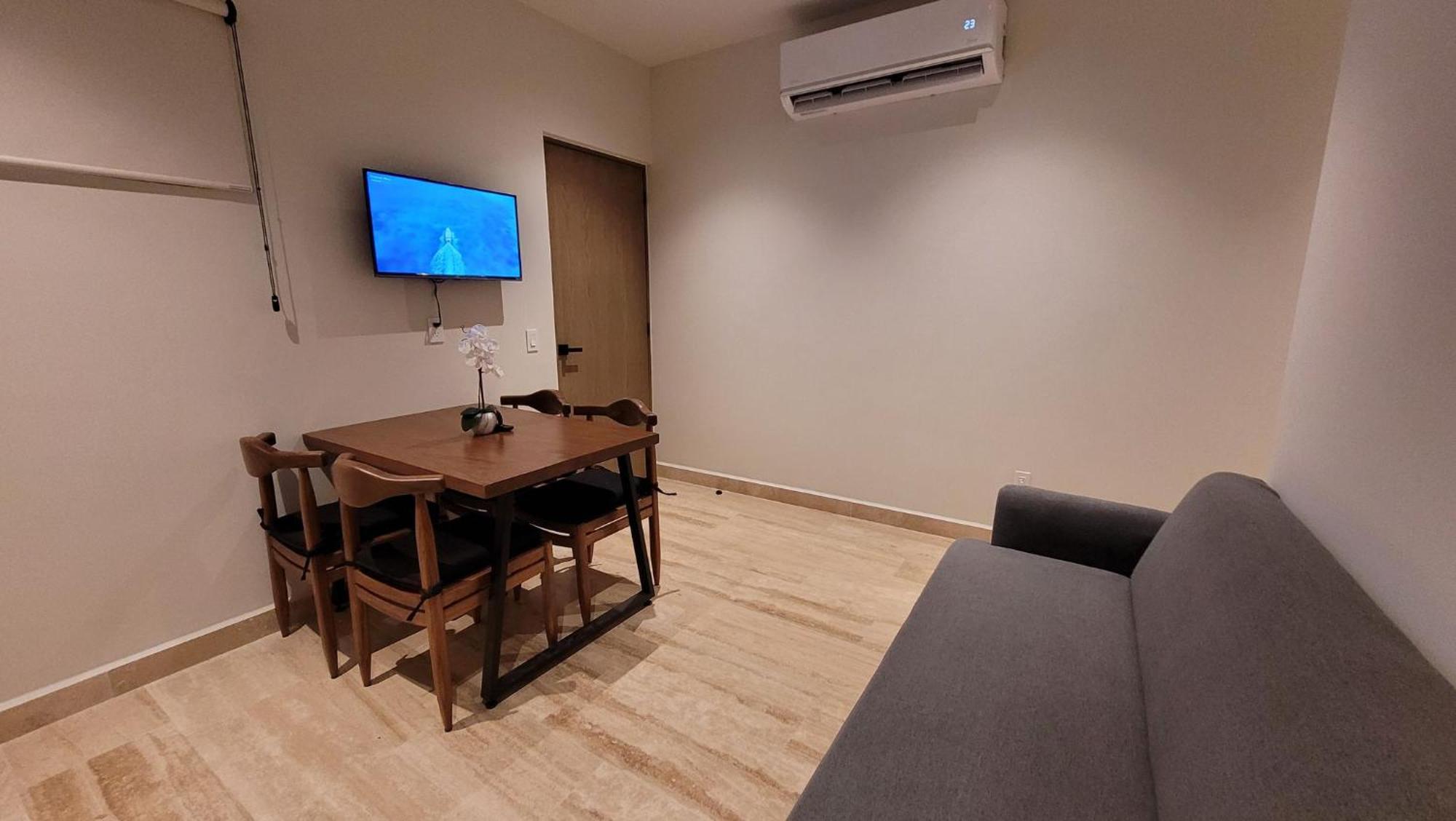 Luxury Apartment 1Br in PdC, Steps from Beach, imagen 3
