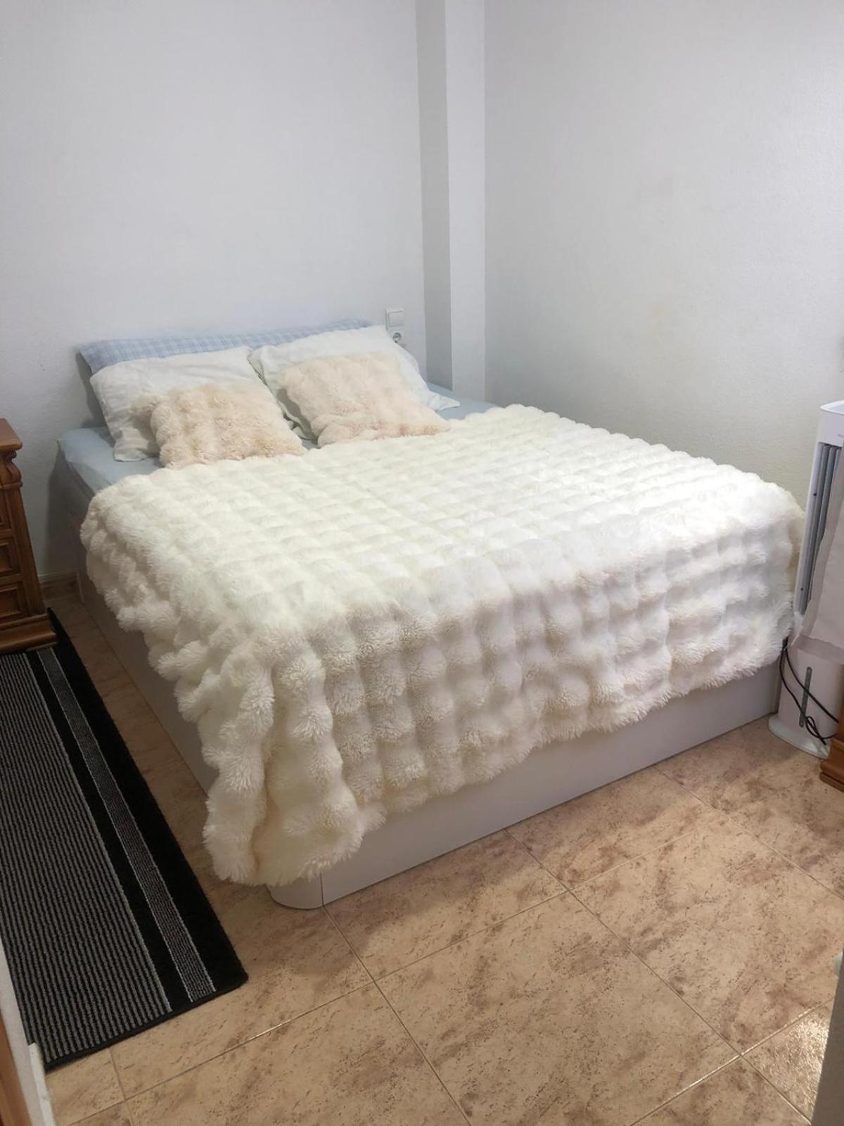 Habitación Privada en Piso Compartido - NR 2