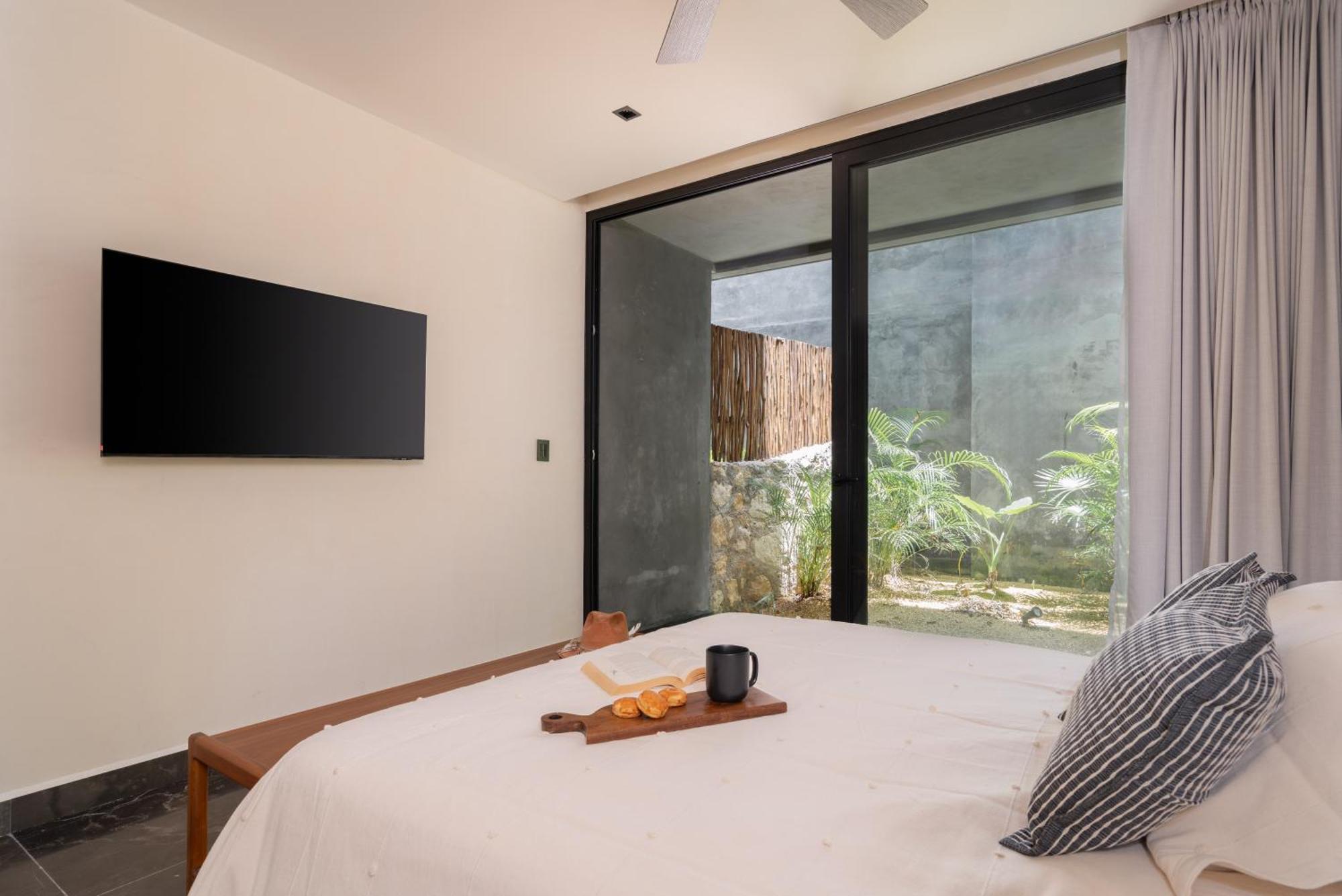 Stylish Studio in Humana Bikes & Pools, foto 10