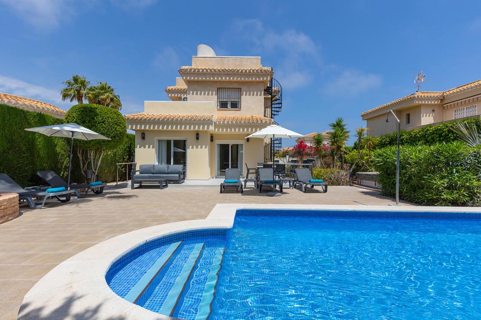 17 Vistamar Playa Flamenca