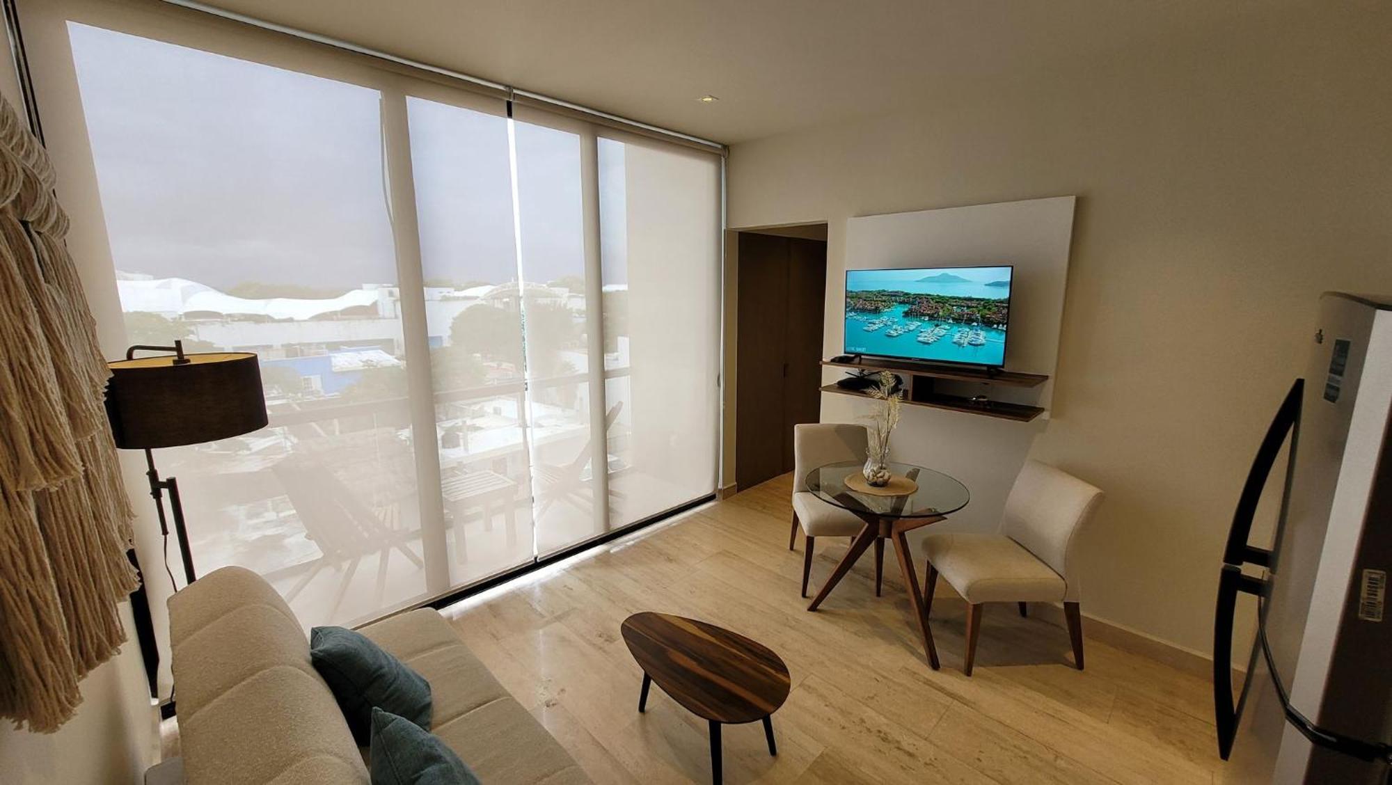 Beautiful Cozy Apartment 313 in PdC Ocean View, foto 6