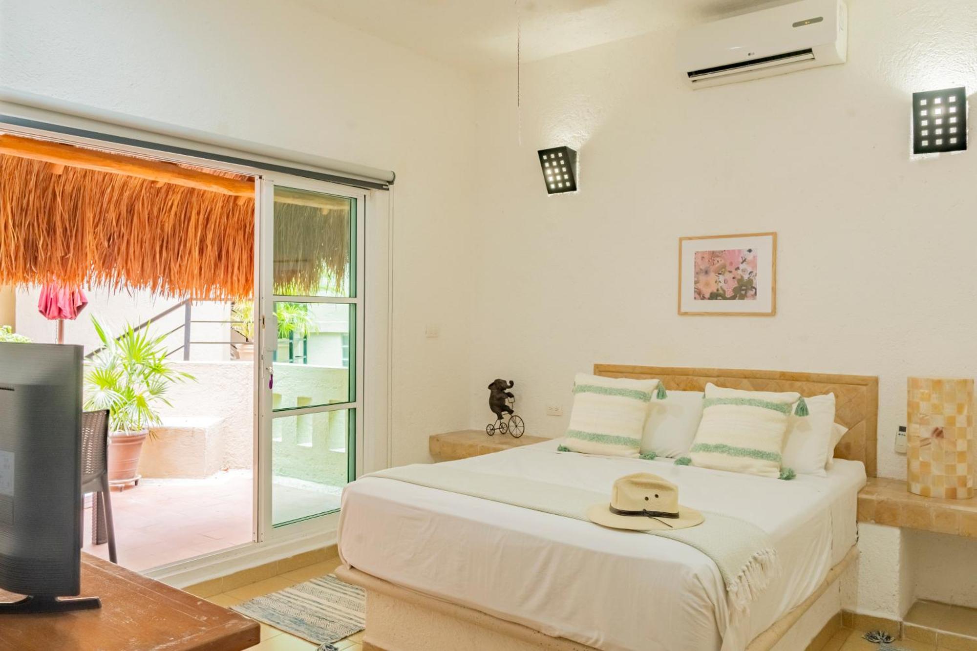 Amazing Complex Near 5th Avenue by Andiani Travel, foto 16