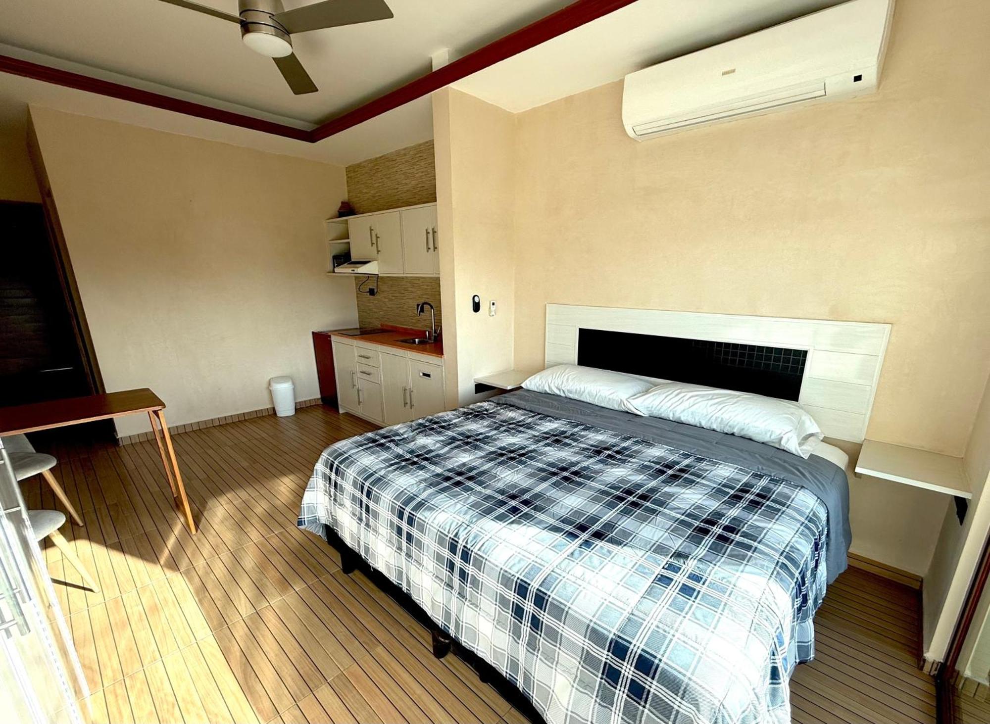 Condo PLAYA 78, imagen 2