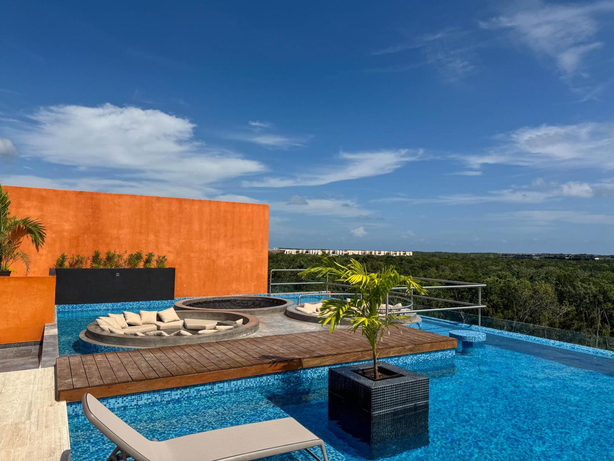 Luxury Penthouse, Private Pool, King Suites, imagen 4