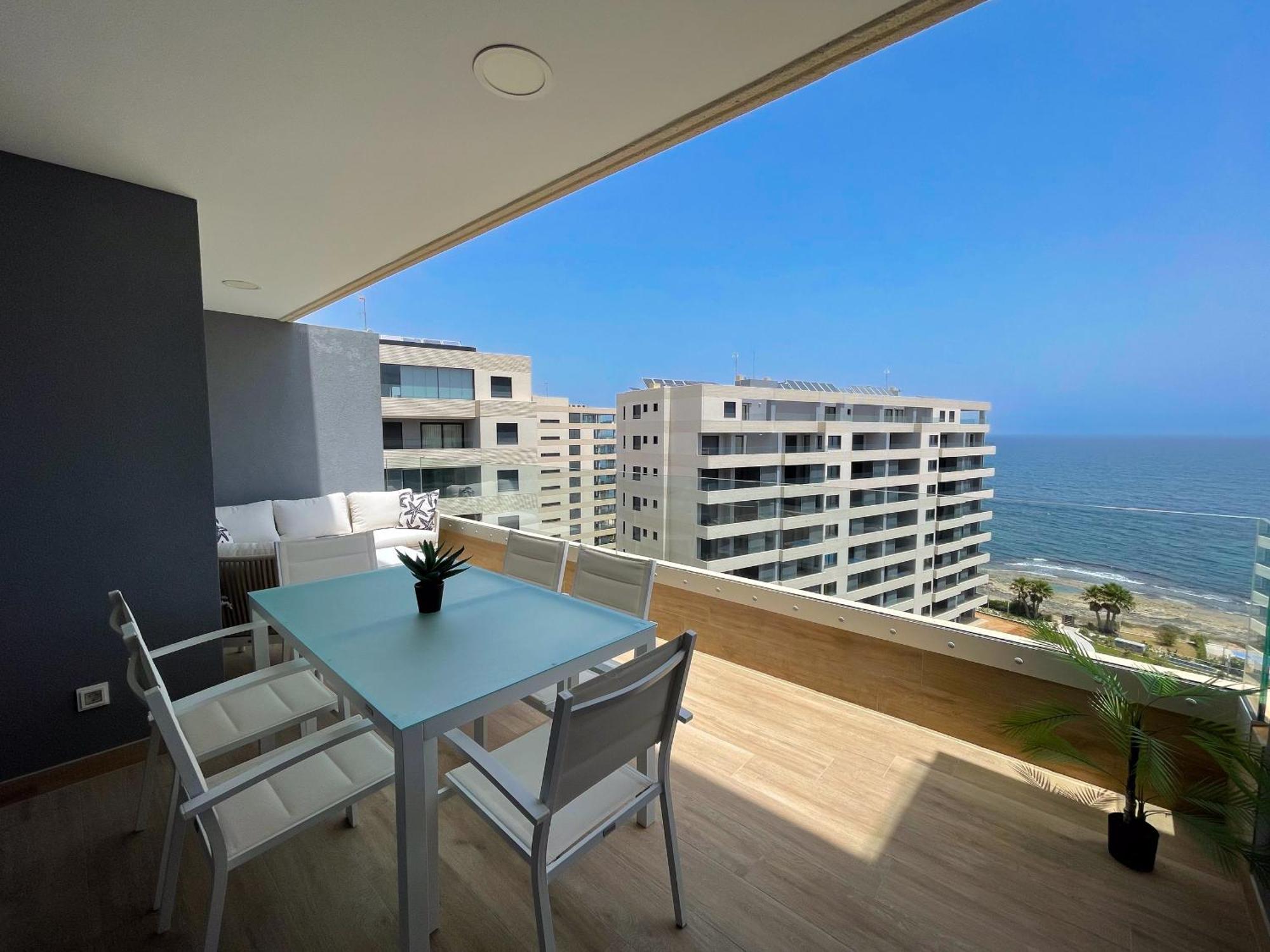 Apartment Sea Front