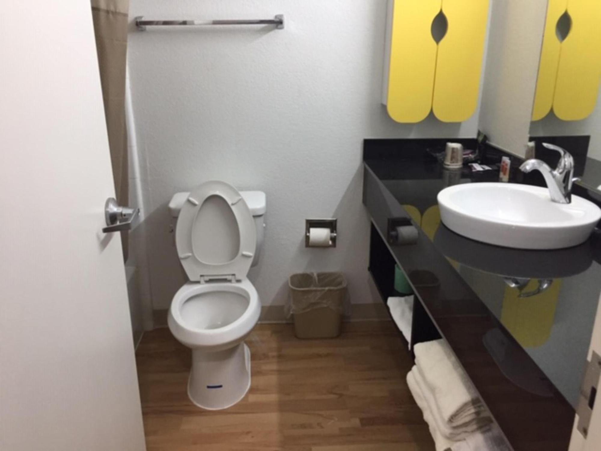 Studio 6 Burleson — foto 5