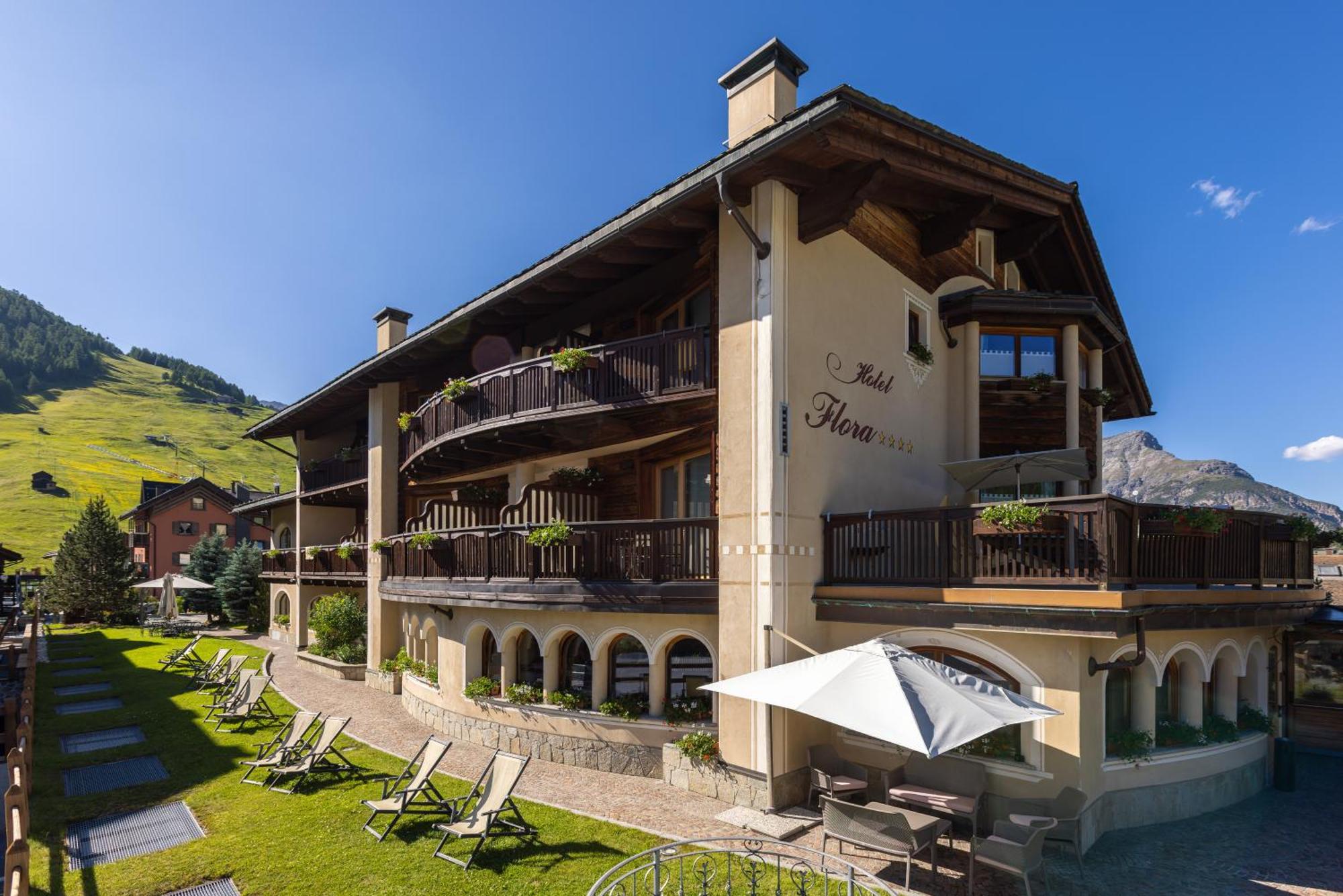 Hotel Flora