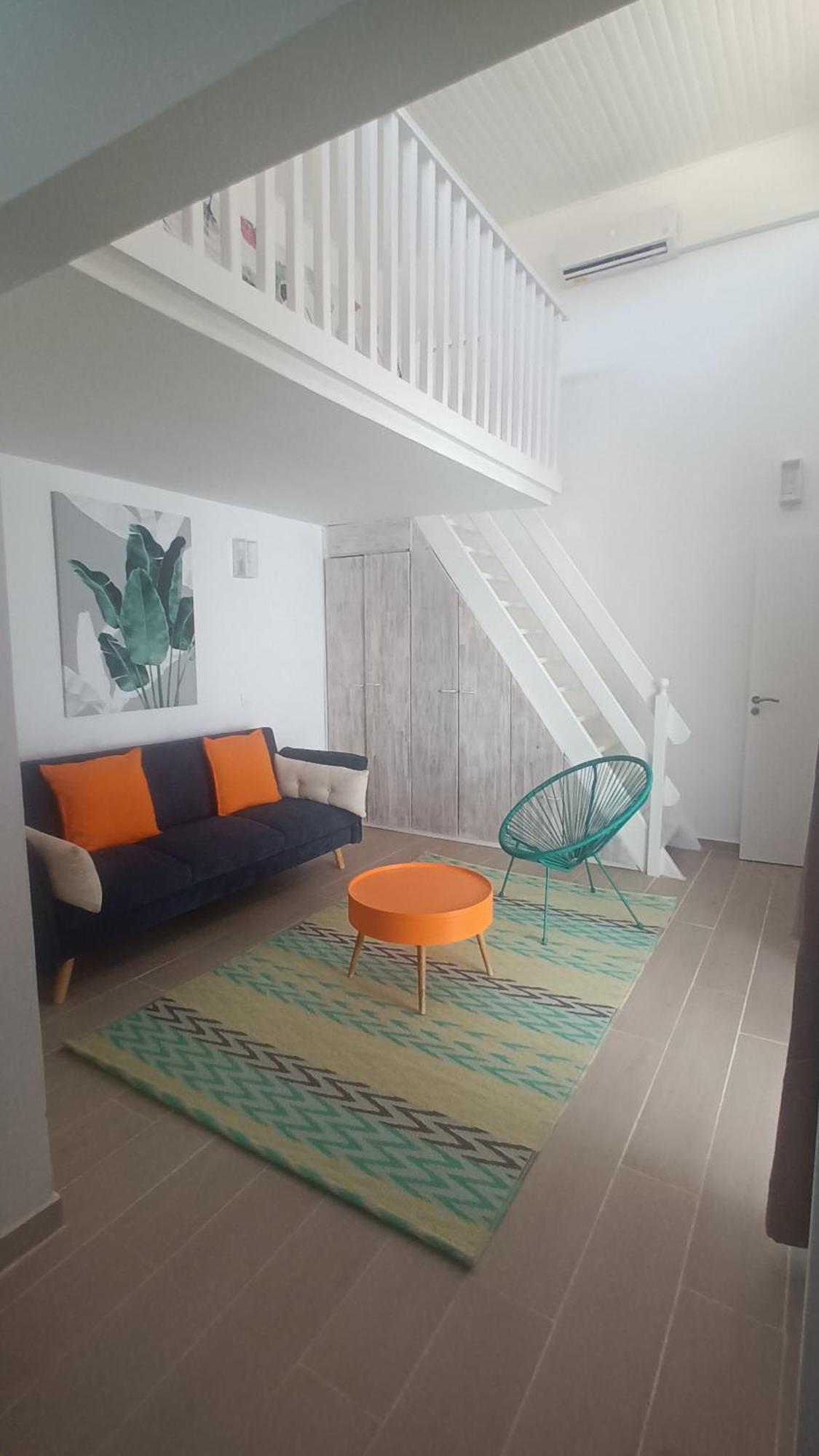 Lumineux Duplex SANDÌA