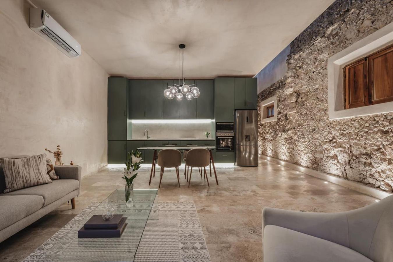 Casa Chomak - Colonial Luxury with a Private Outdoor Pool and Parking in Central Merida, foto 10