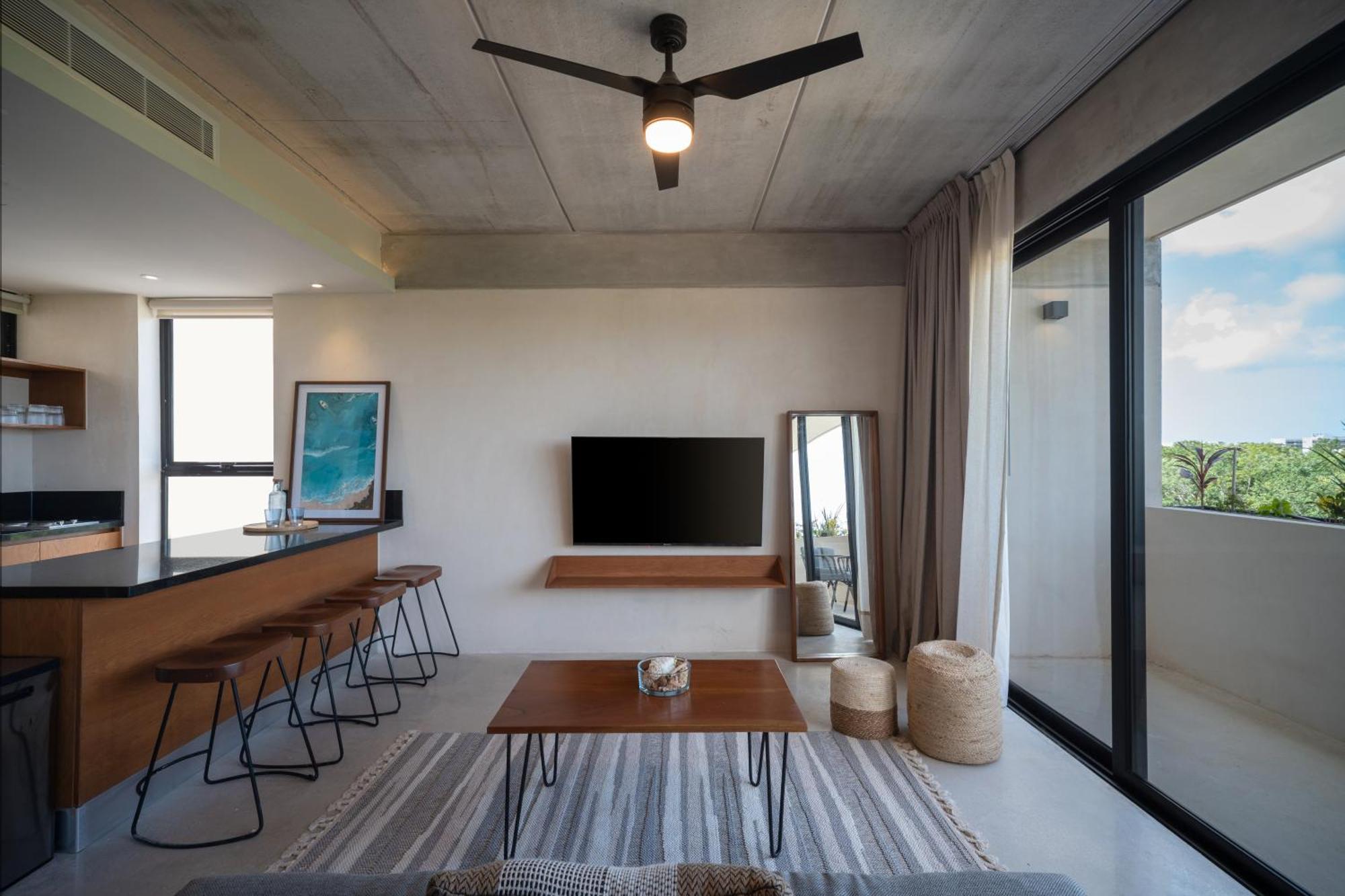 Mika Condos, foto 13