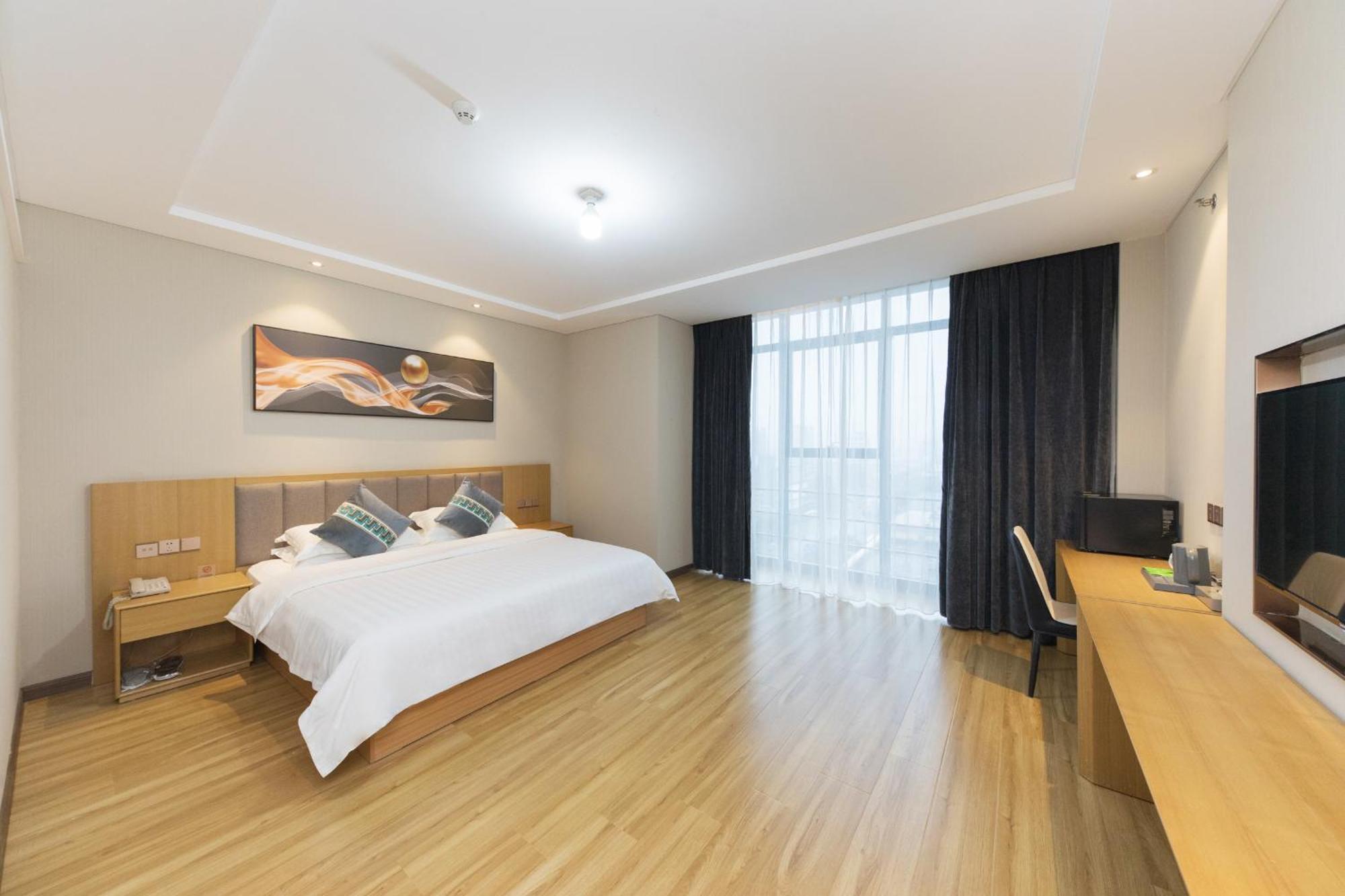 Ibis Styles Gu'an Daxing Airport Wildlife Park Hotel