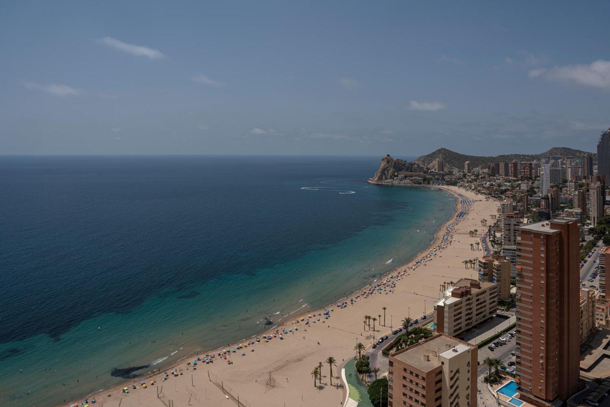 Sunset Cliffs Apartment - High Floor - Sea View