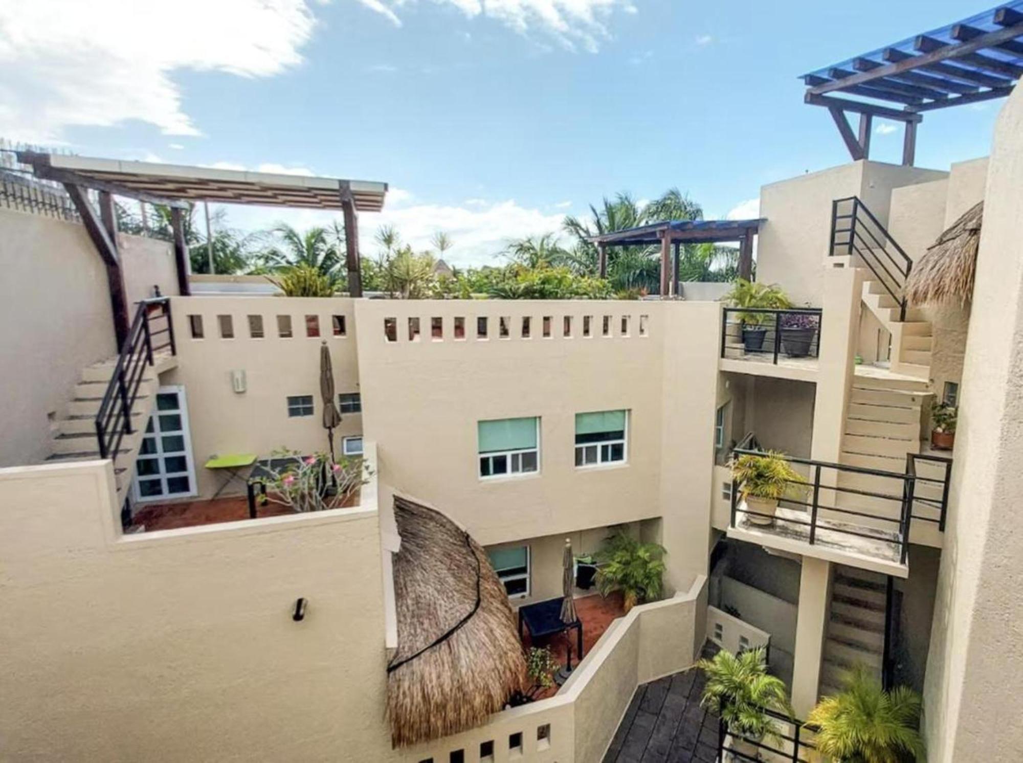 Amazing Complex Near 5th Avenue by Andiani Travel, foto 12