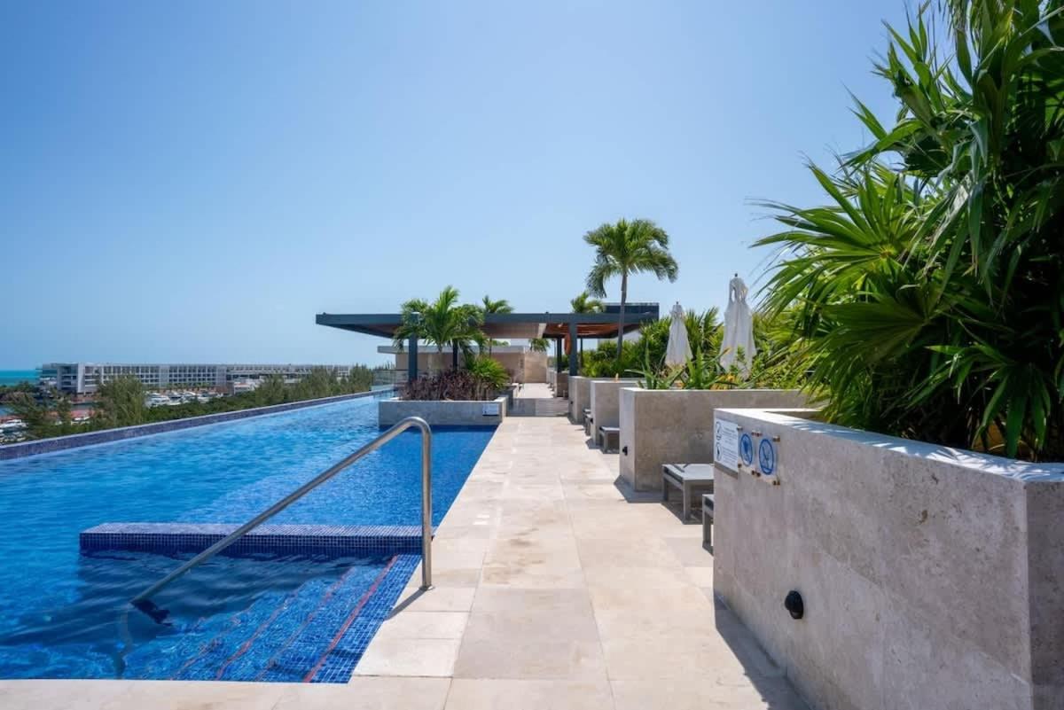 2BR Beachfront Exclusive Condo w/ Top Features, foto 13