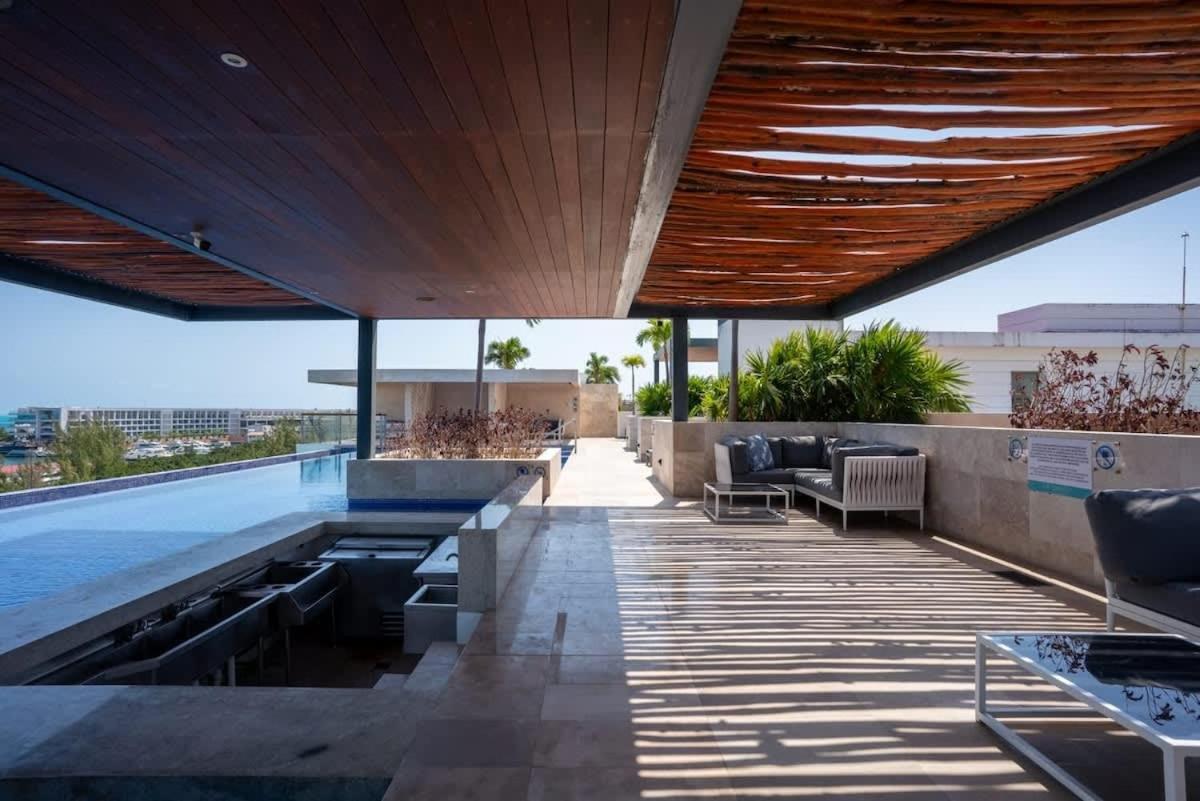 2BR Beachfront Exclusive Condo w/ Top Features, foto 14
