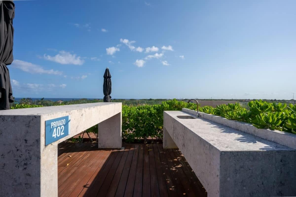 3BR Luxury Condo w/ Private Rooftop Pool & Gym, foto 10