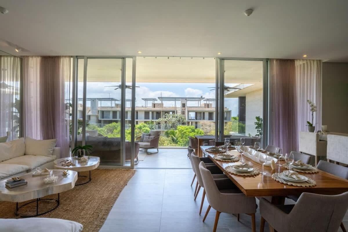 3BR Luxury Condo w/ Private Rooftop Pool & Gym, foto 12