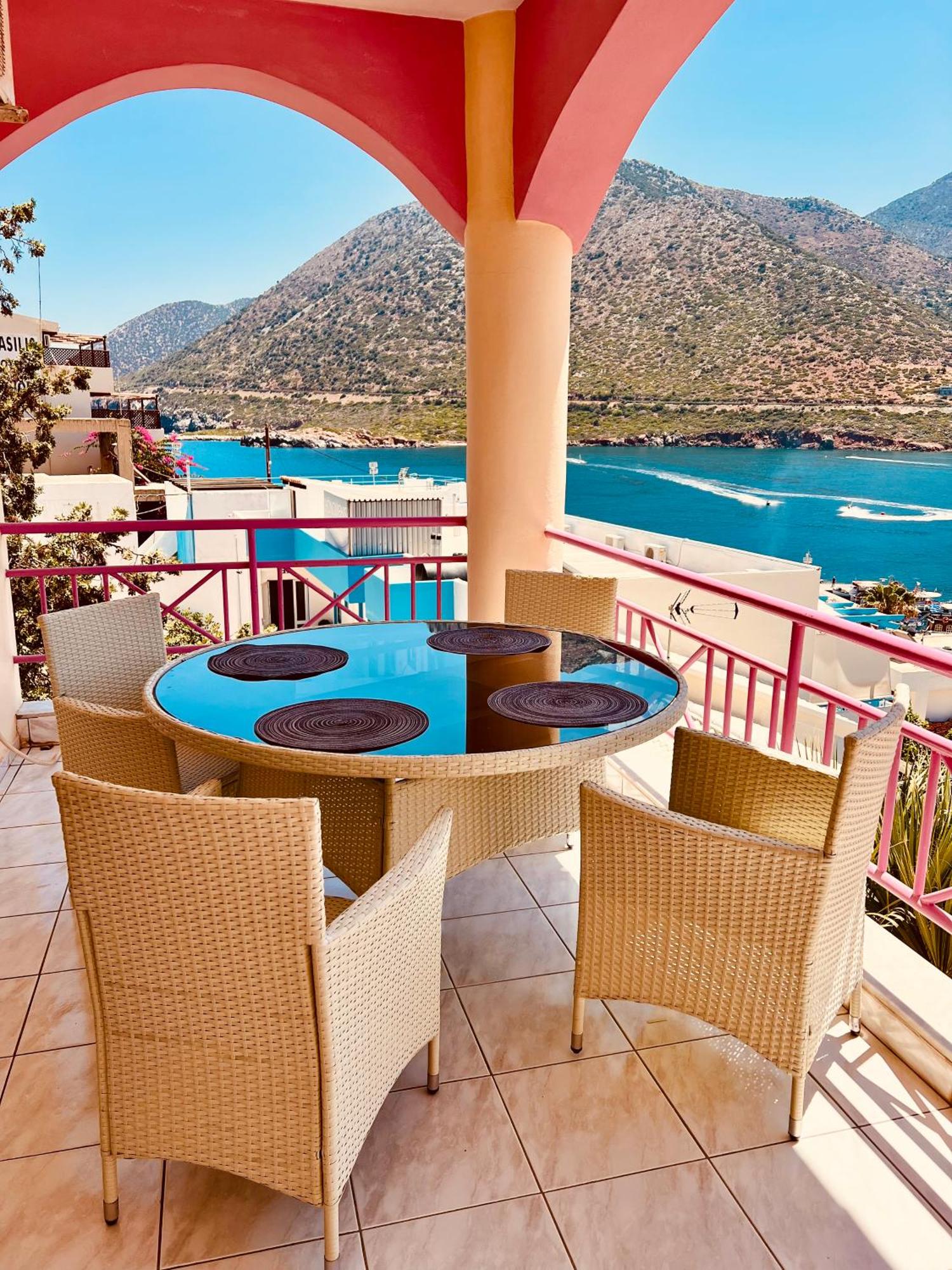 Bella Vista
