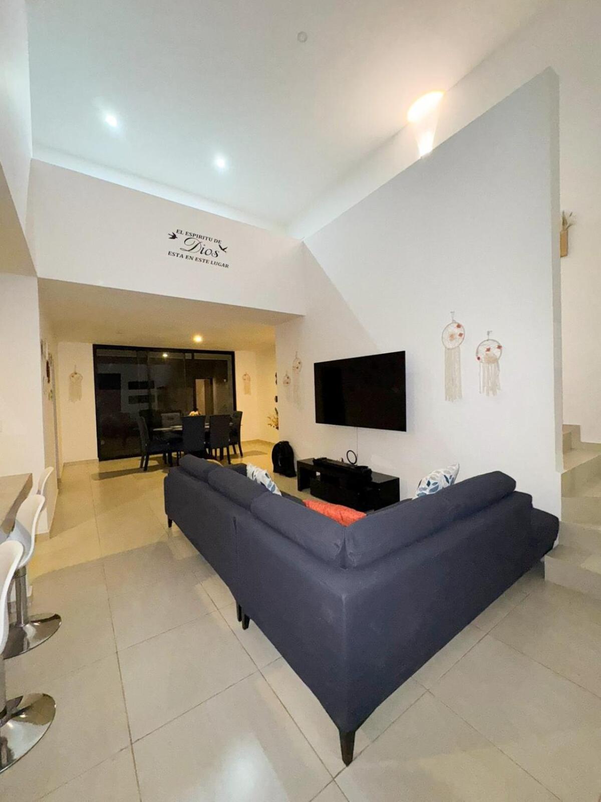 Beautiful House Private Pool 2 min Sitpach Family, imagen 5