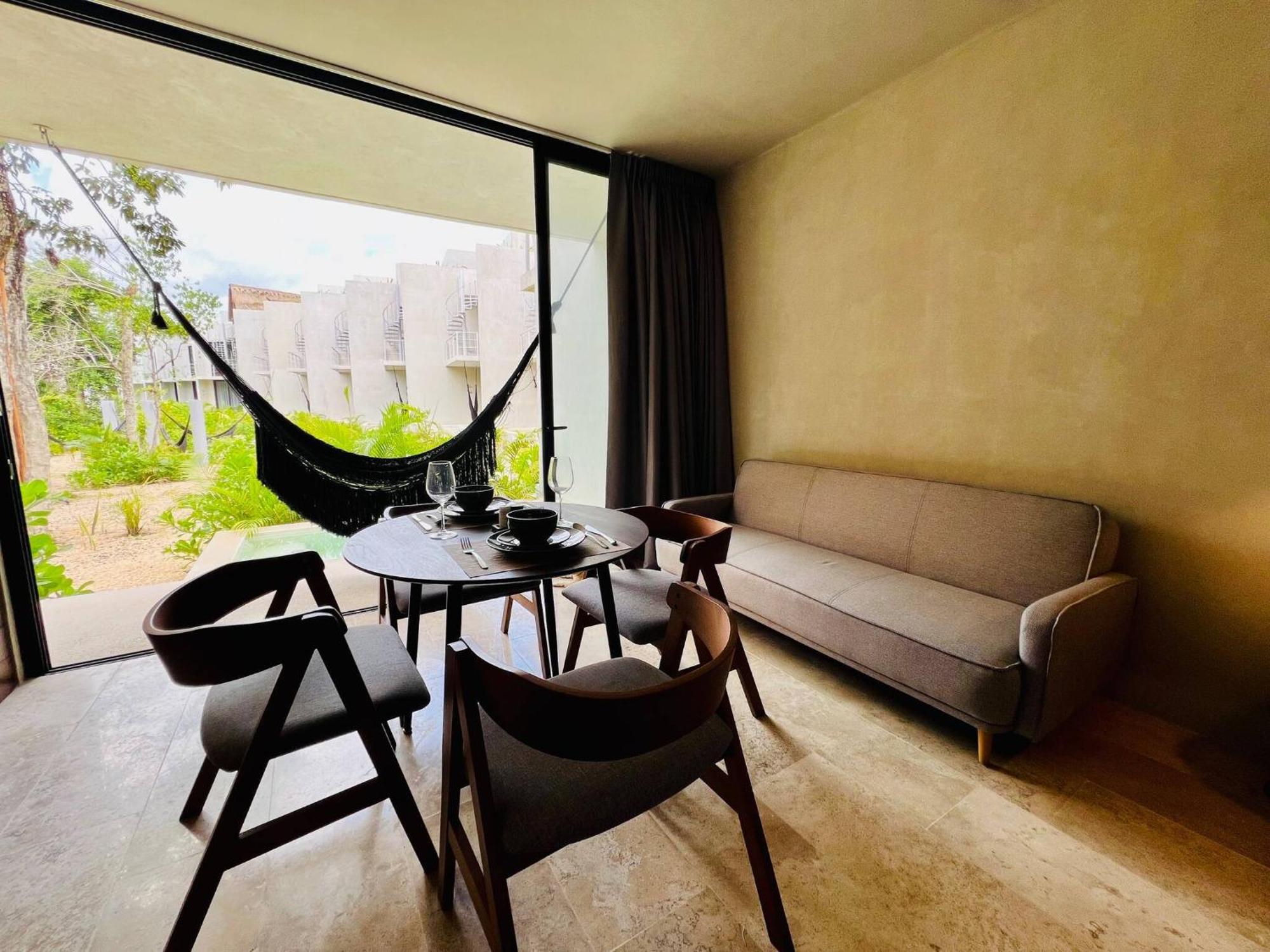Private Pool New Apartment King Bed Wifi 504 Selva, foto 13