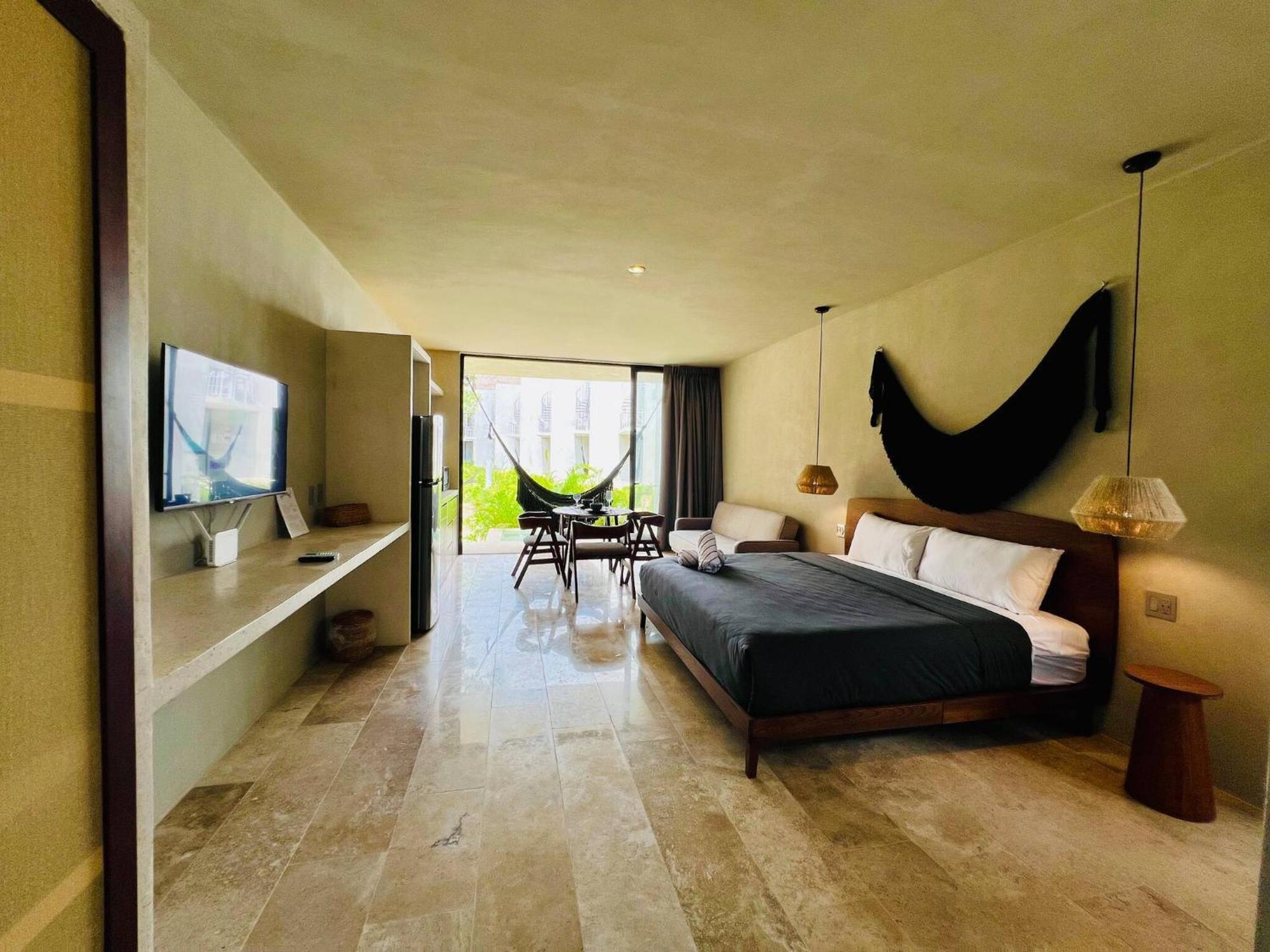 Private Pool New Apartment King Bed Wifi 504 Selva, foto 14