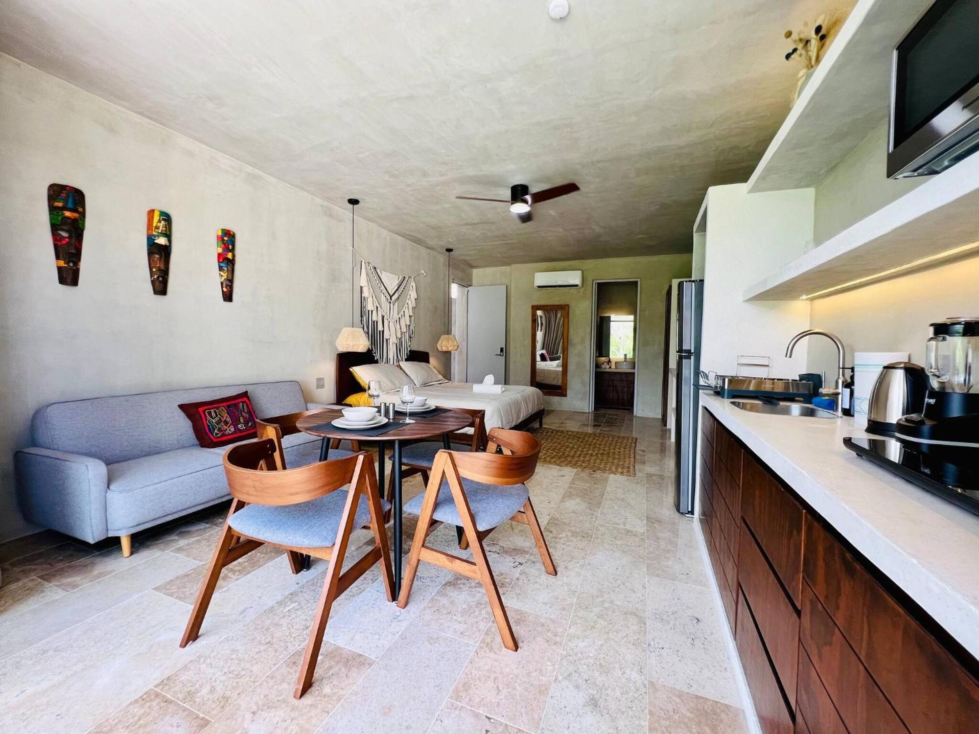 Private Pool New Apartment King Bed Wifi 601 Selva, foto 7