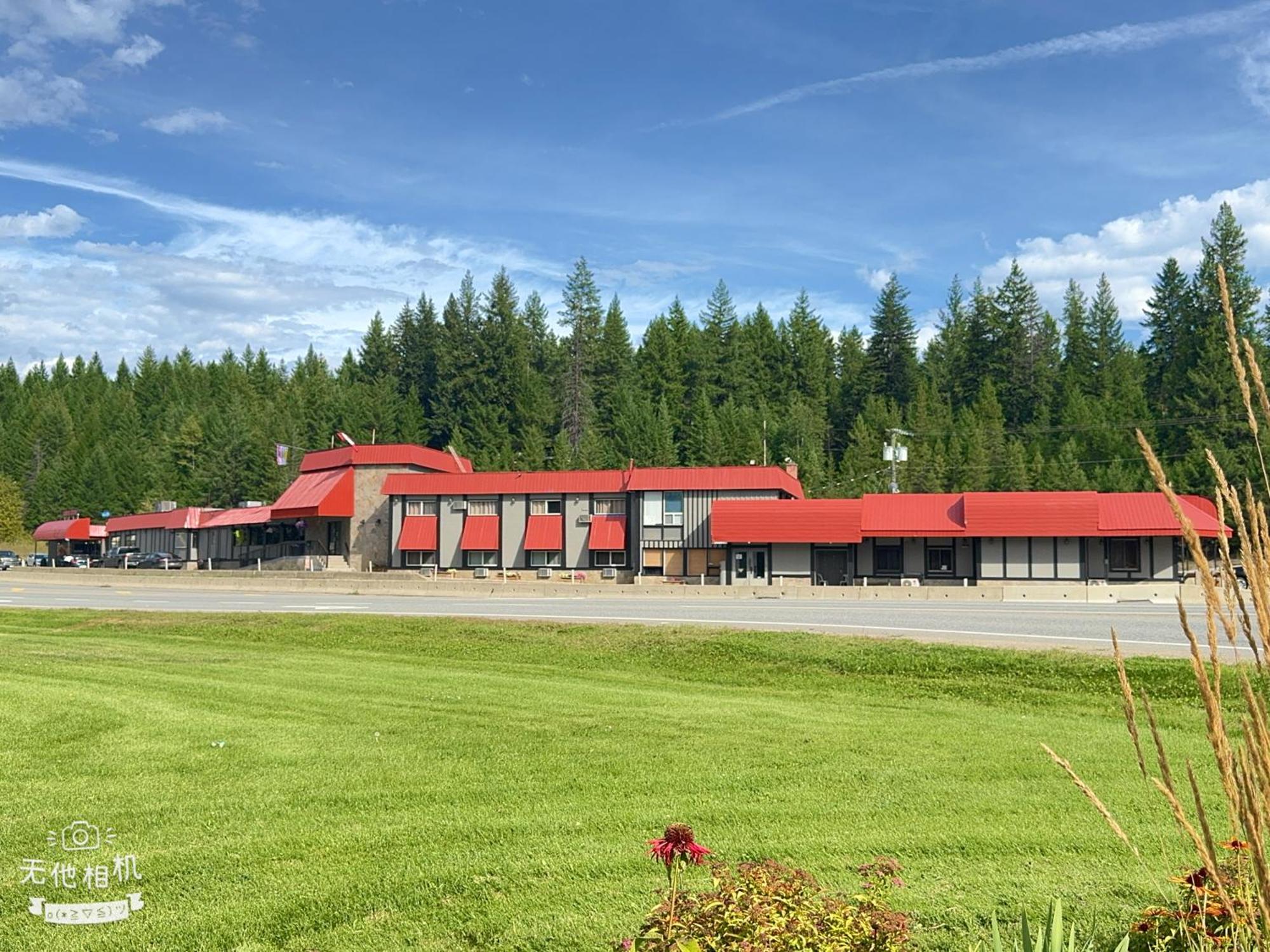 Wells Gray Inn
