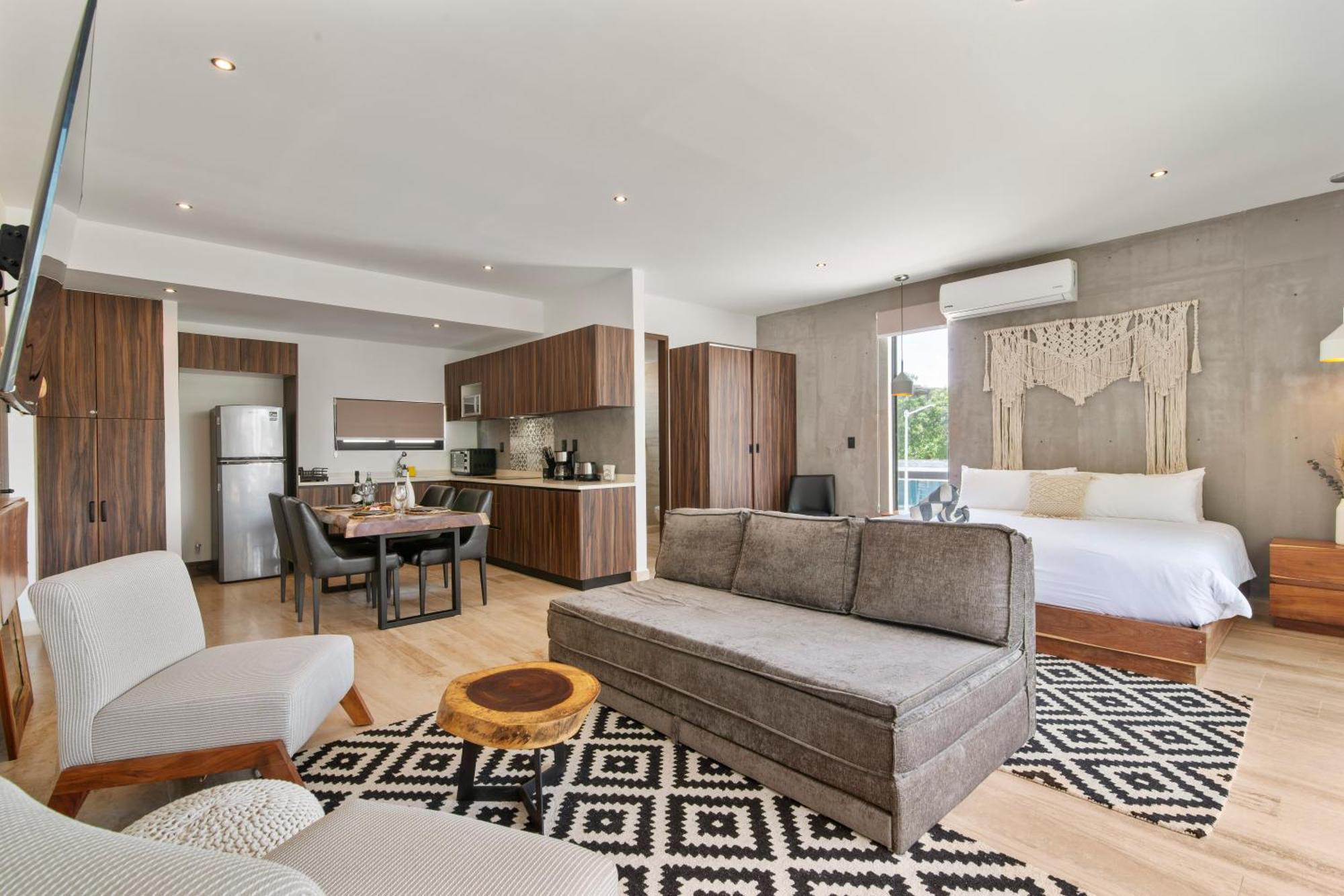 Unwind | Private Balcony & Rooftop Pools | Casago, imagen 3