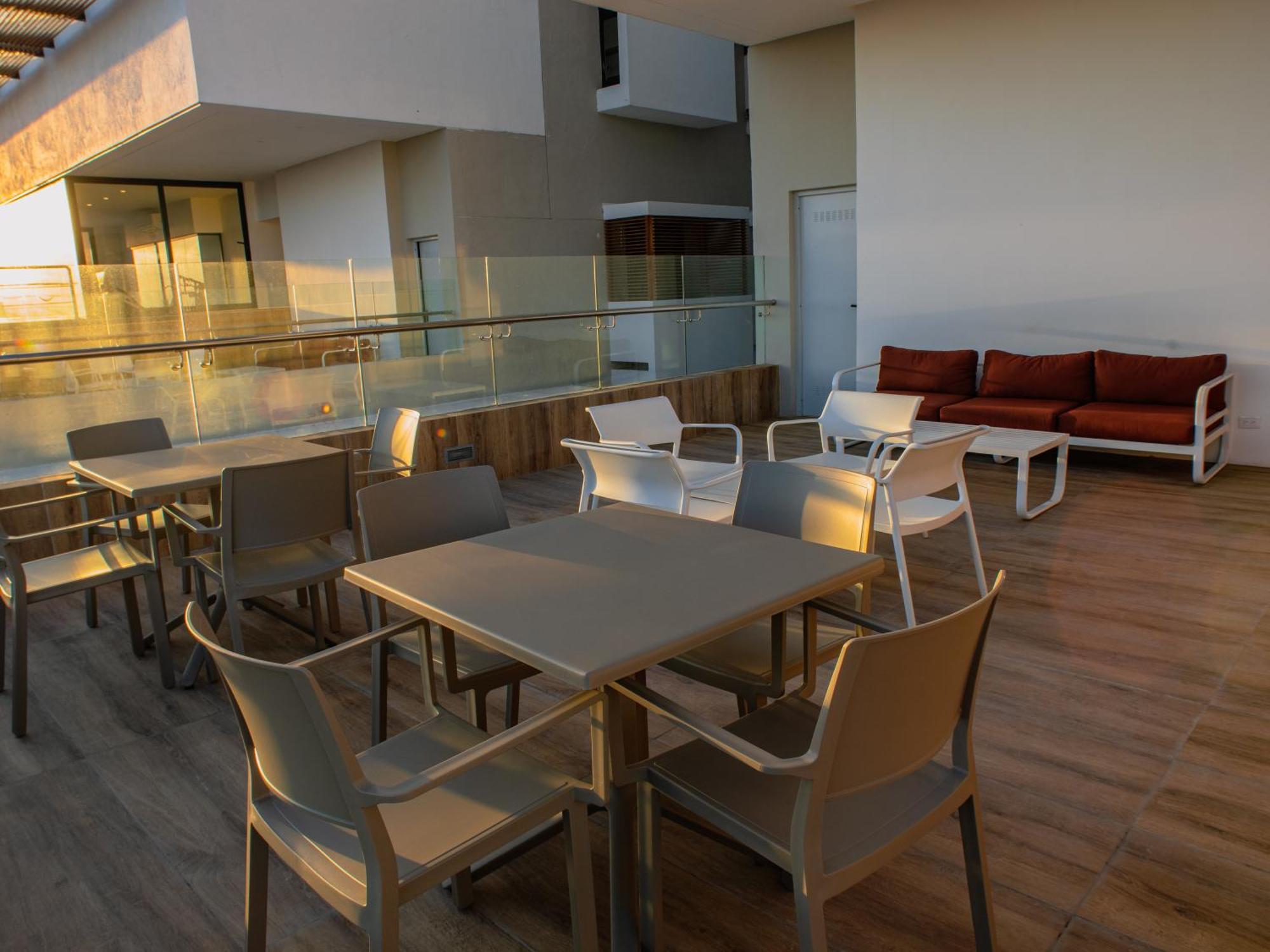 Modern Apartment in Arroyo Hondo with Pool Gym and Balcony, foto 7