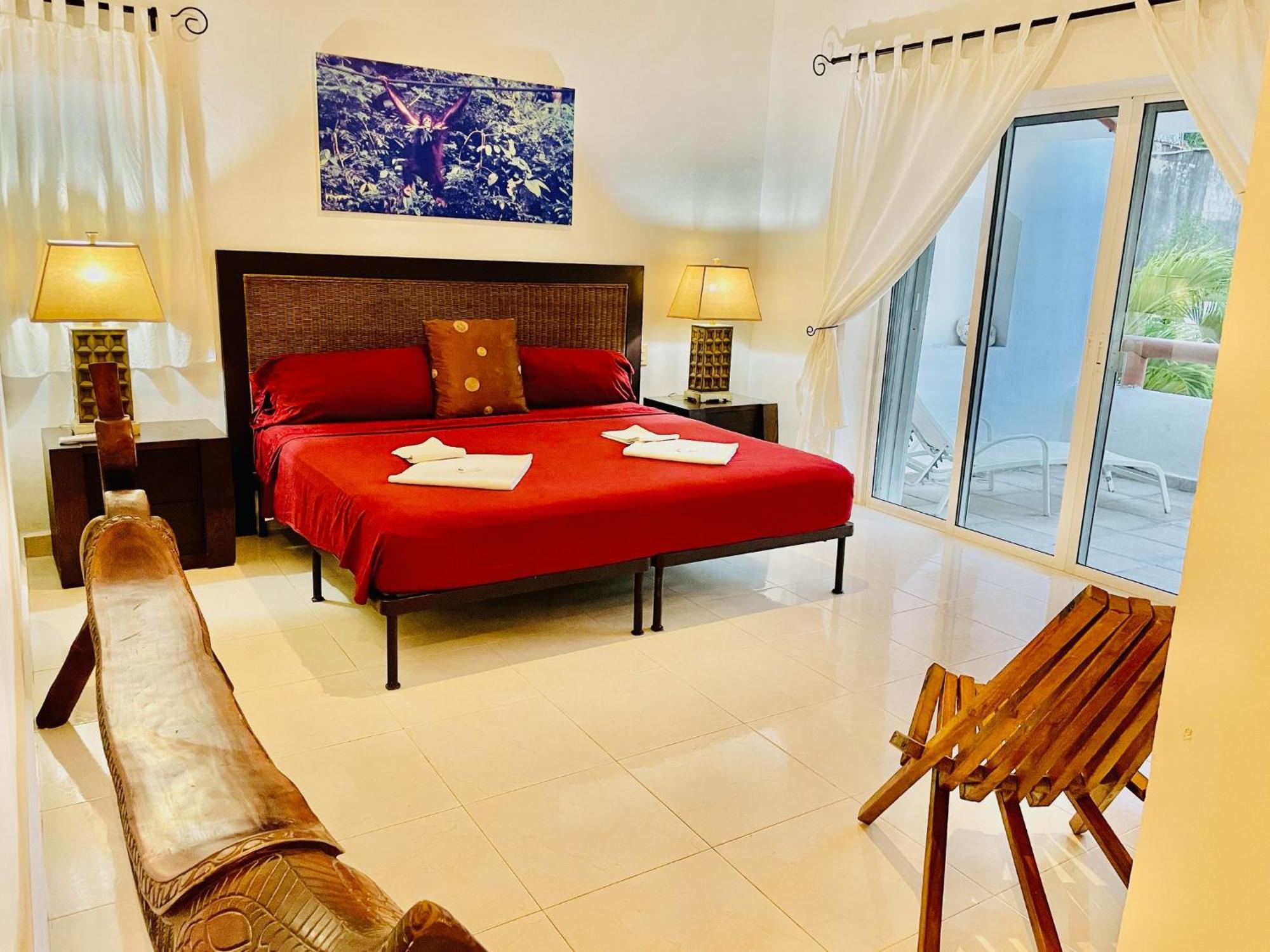 Deluxe Balcony Room With Swimming Pool Air Conditioning and Parking, foto 15