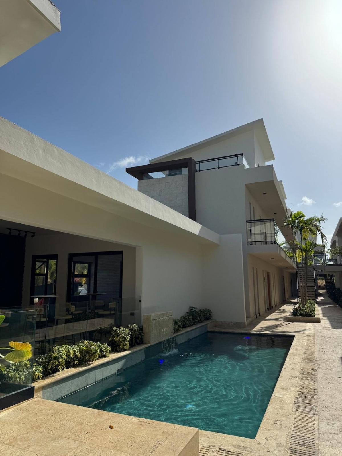 Luxury 3-Bedroom Penthouse, Punta Cana, Pool-BBQ-Beach Access-Private Rooftop-Padel, foto 15