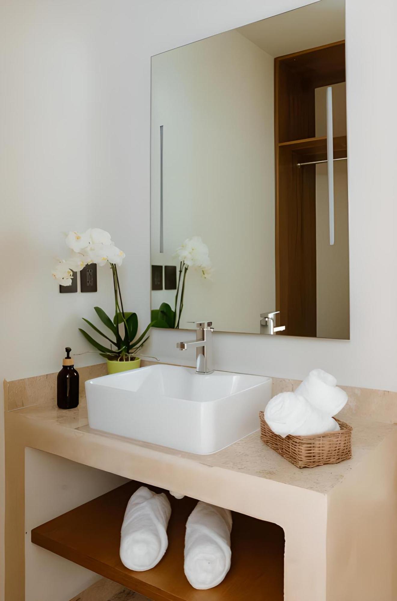 Lalola DownTown Boutique Apartments, foto 14