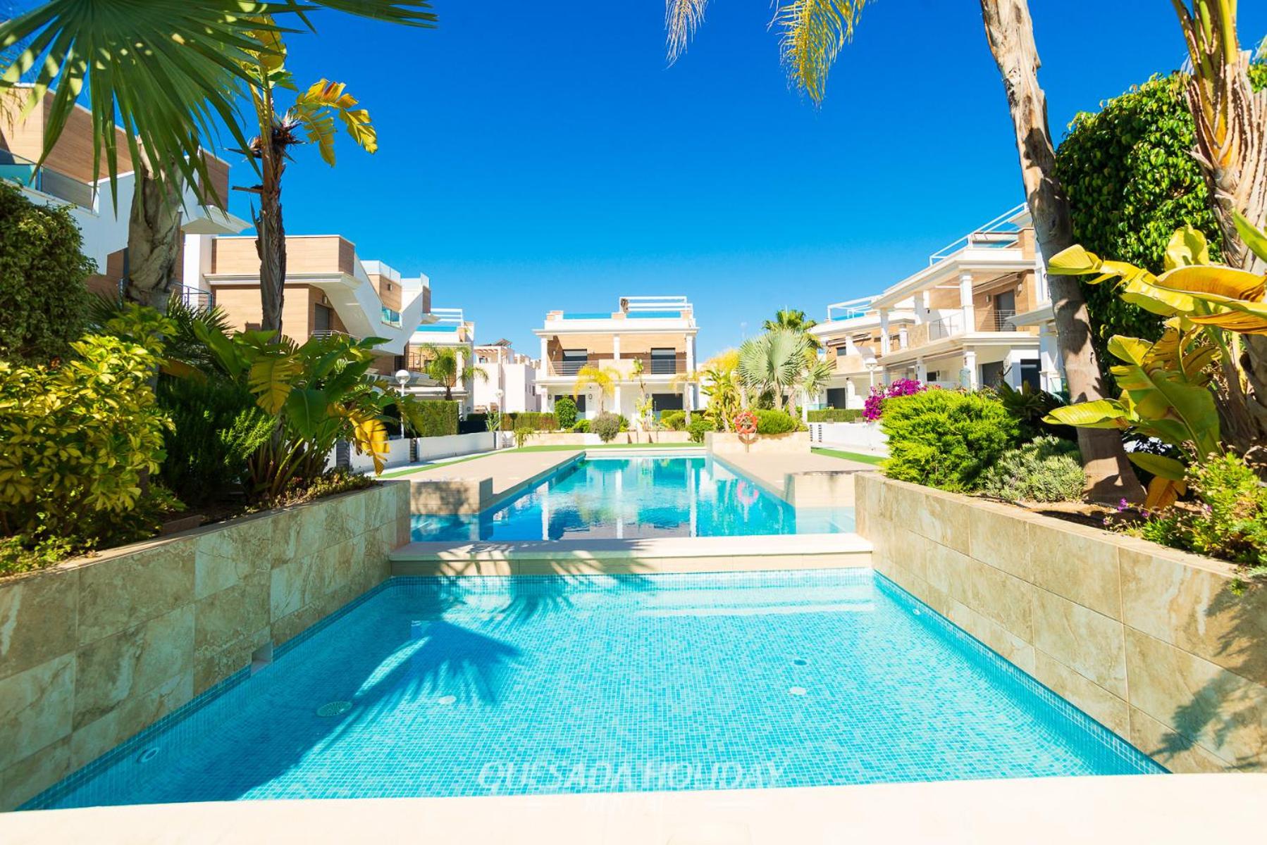 Fortuna Sunshine Villa Quesada