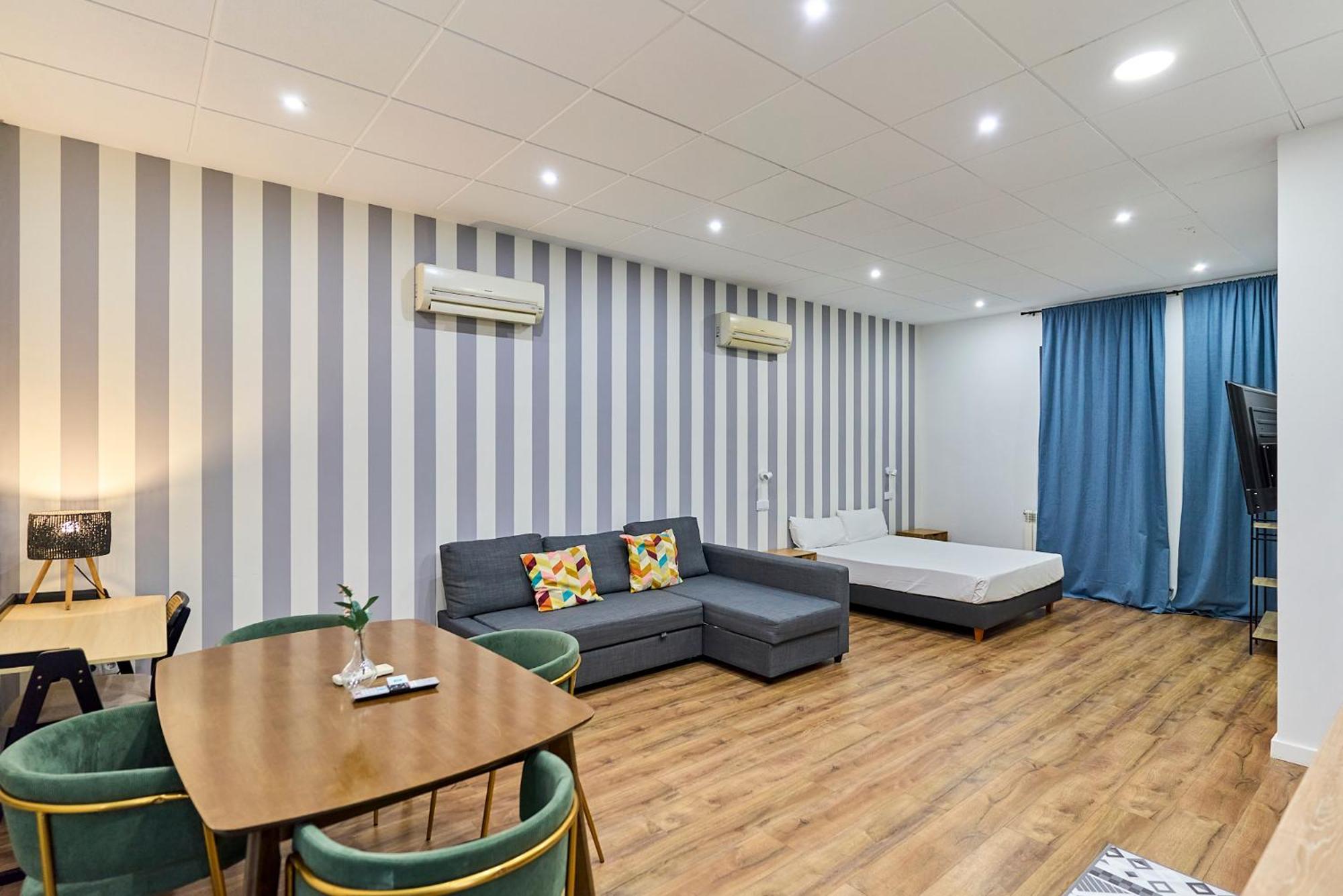 Apartamentos Margarita by gaiarooms