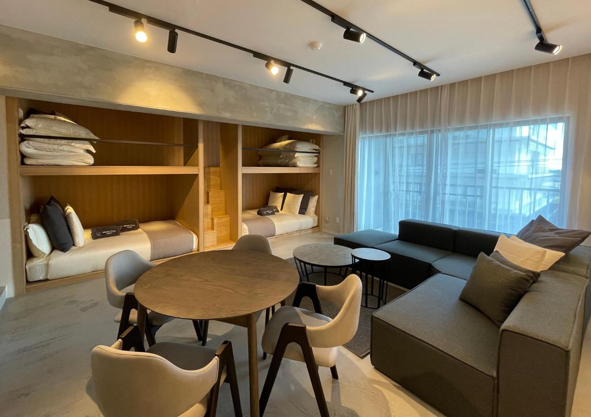 Sakura Cross Inn & Sauna Ishigaki