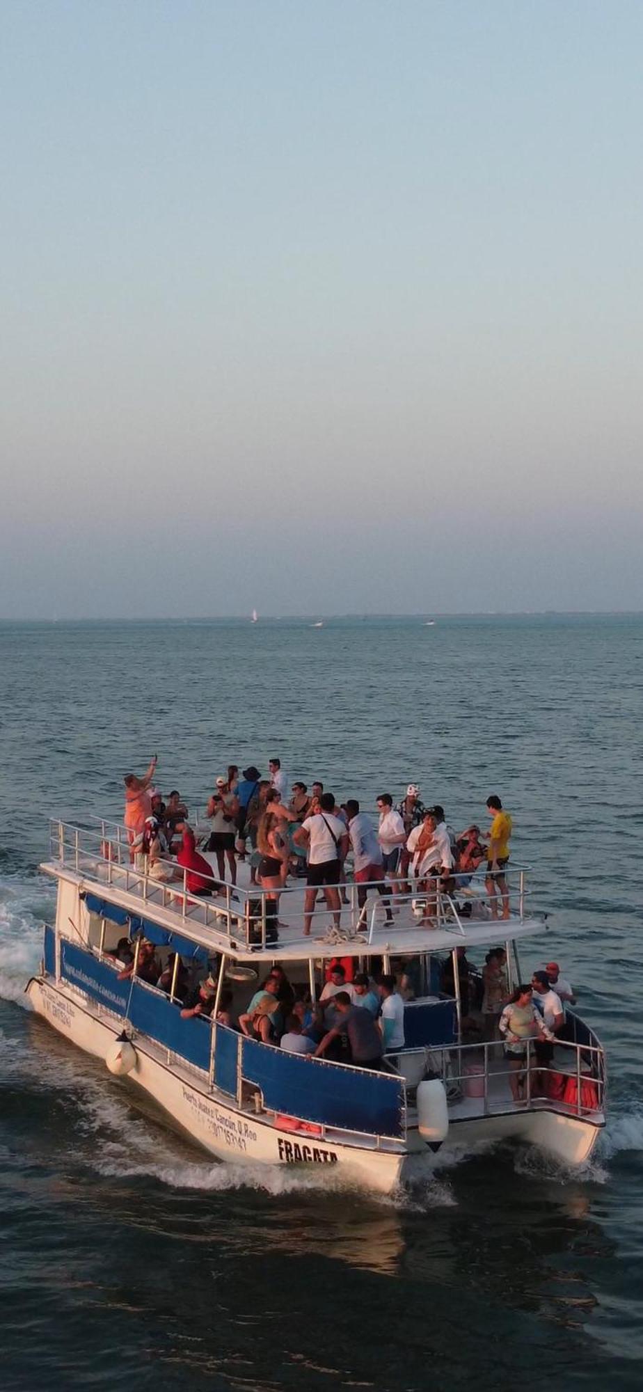 Catamaran Fragata Cancun, imagen 5