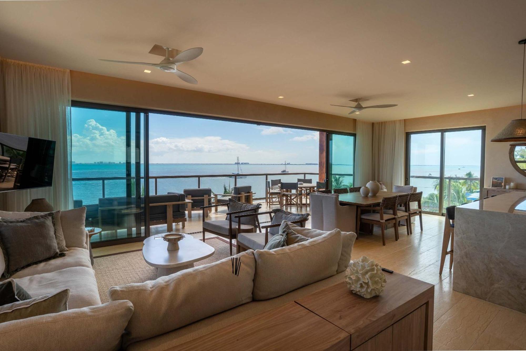 Luxury Beachfront 4BR Apartment in Isla Mujeres, imagen 4