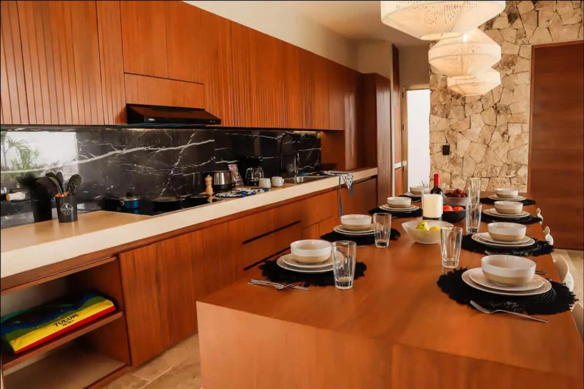 Huge 10BR Luxury Villa complex with Private Pool & Serene Setting, foto 12