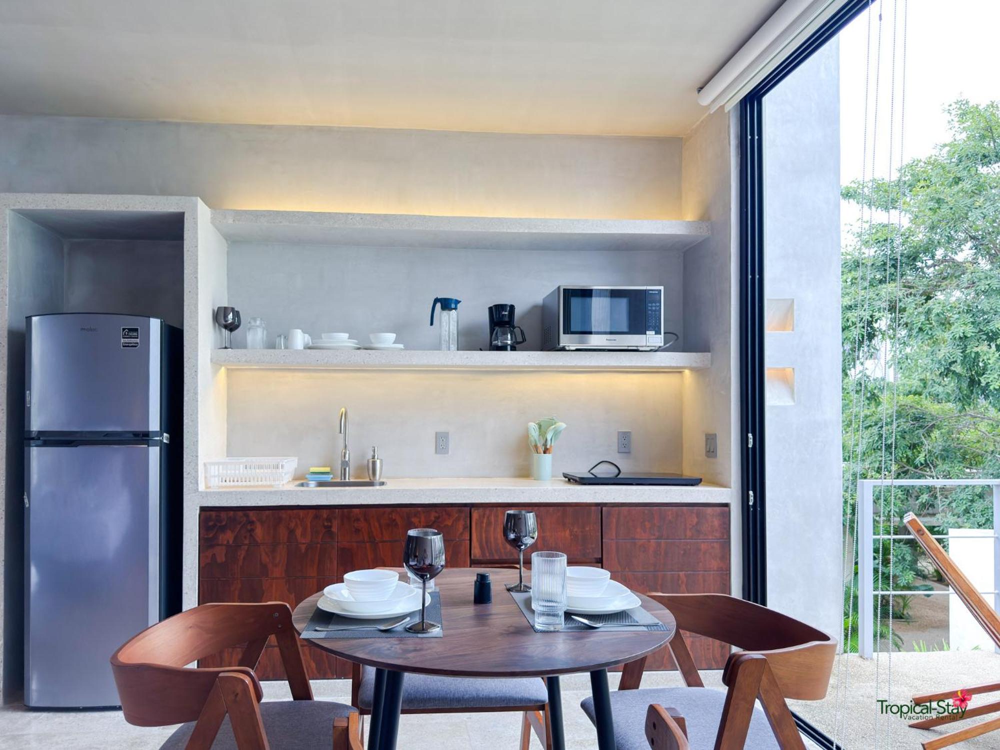Private Pool & Grill 2 Bedroom Apartment Selva 611, imagen 5